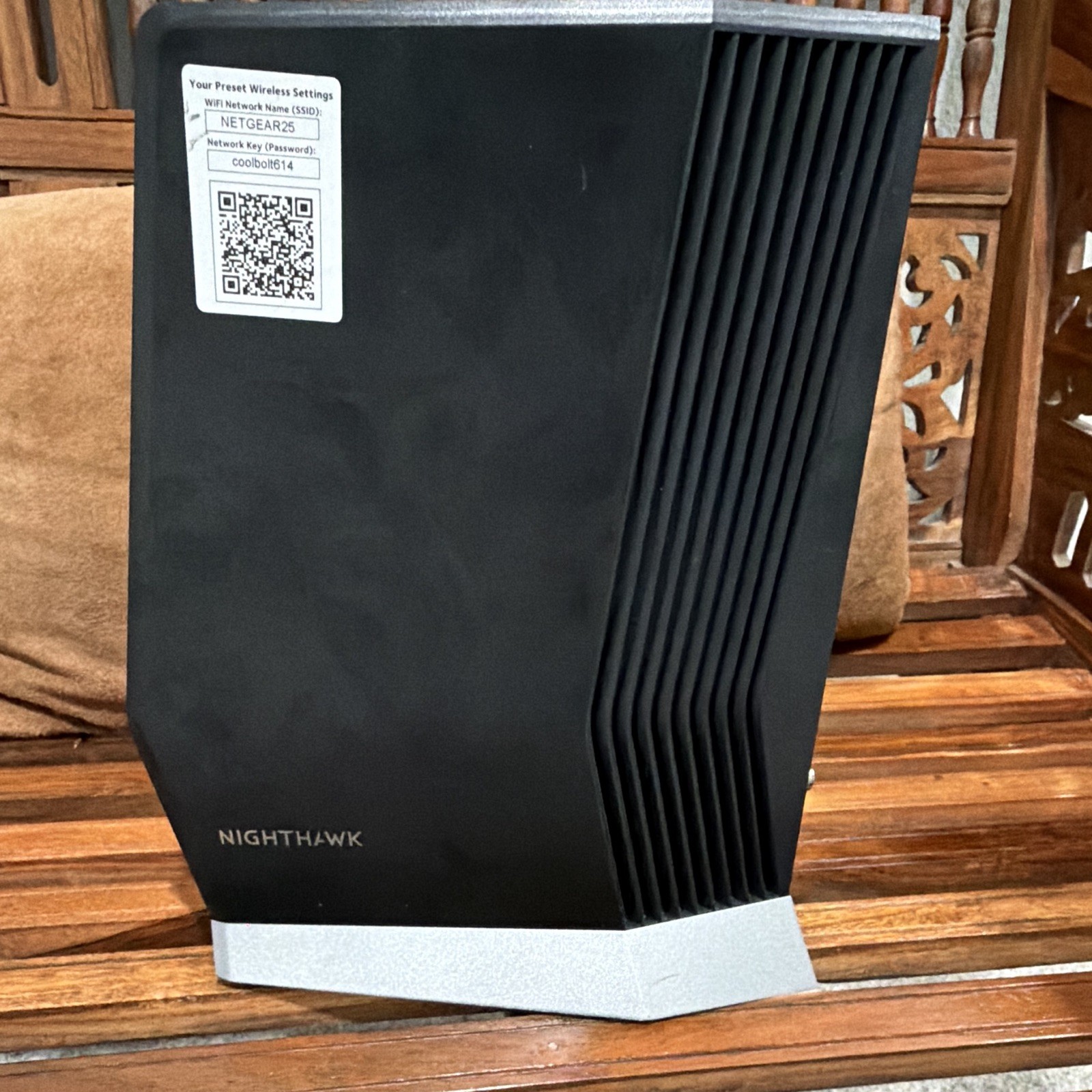 NETGEAR Nighthawk CAX80 Cable Modem Router DOCSIS 3.1 Multi-Gig WiFi 6