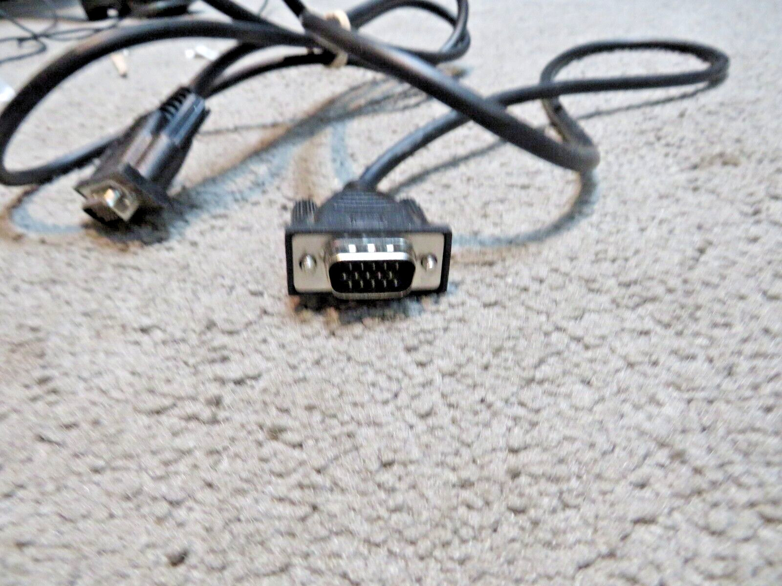 VGA Video Cable. Male To Male VGA D-SUB Monitor Cable – 15 Pin