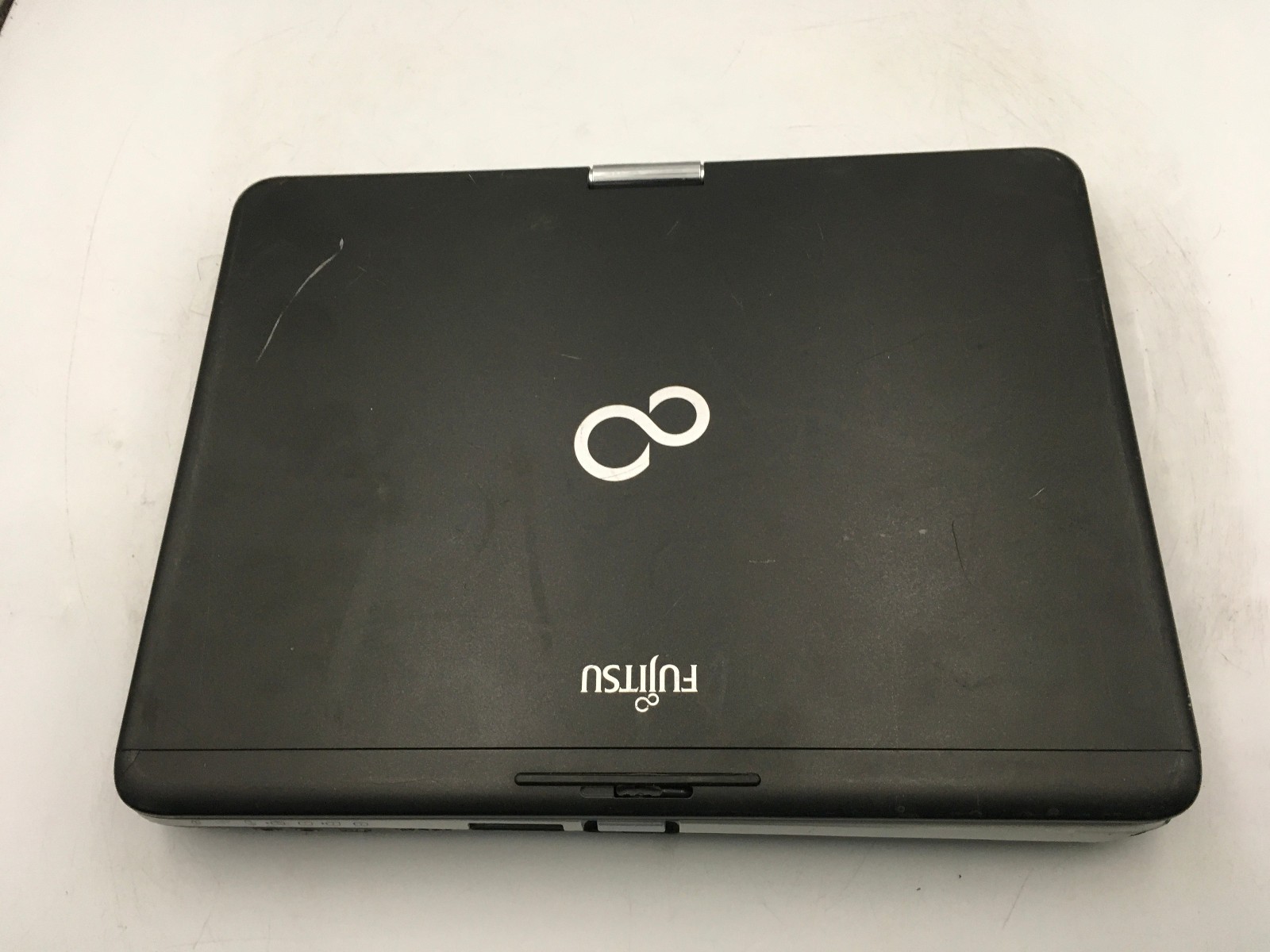 FUJITSU LIFEBOOK TSERIES T730 – BOOTS TO BIOS – INTEL I3 M370 – 4GB RAM -READ-BB