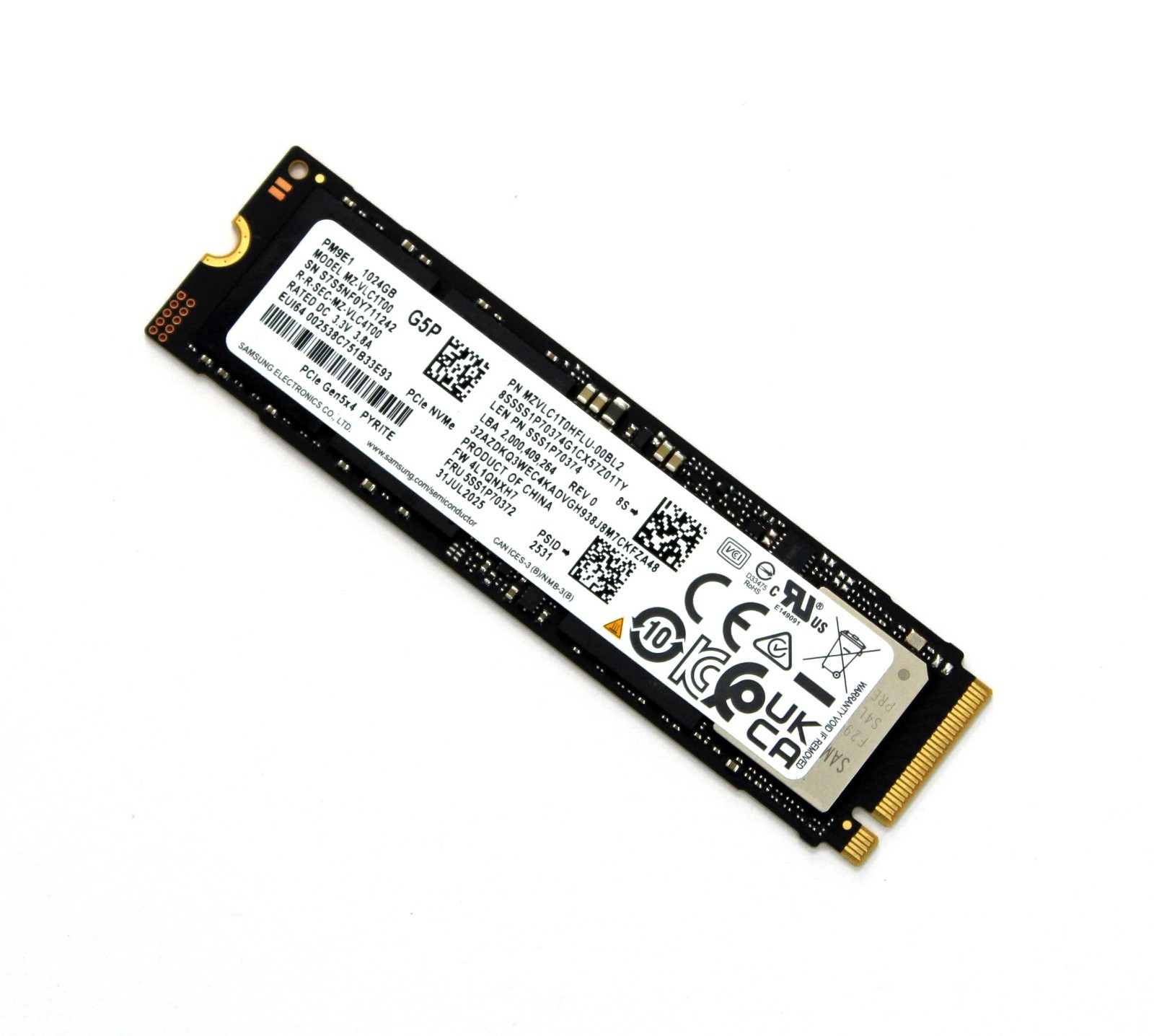 Samsung PM9E1 PCIe Gen 5 x 4 M.2 2280 SSD 1 TB (MZVLC1T0HFLU-00BL2) 5SS1P70372