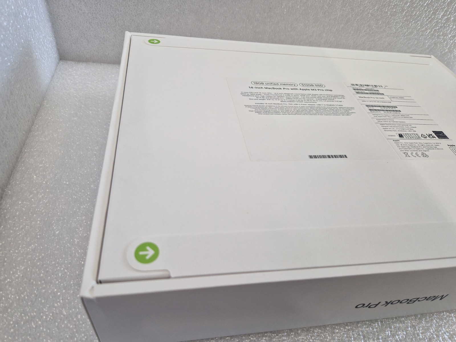 Apple MacBook Pro 14 in 2023 Space Black/Apple M3 Pro 4.05 GHz, 512 GB; 18 GB