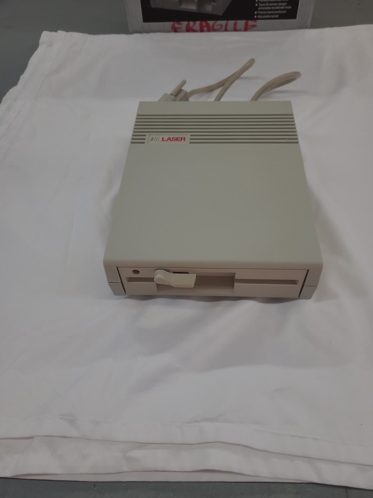 VINTAGE FD100c Laser Disk Drive For the Apple IIc Computer 1987 Tested