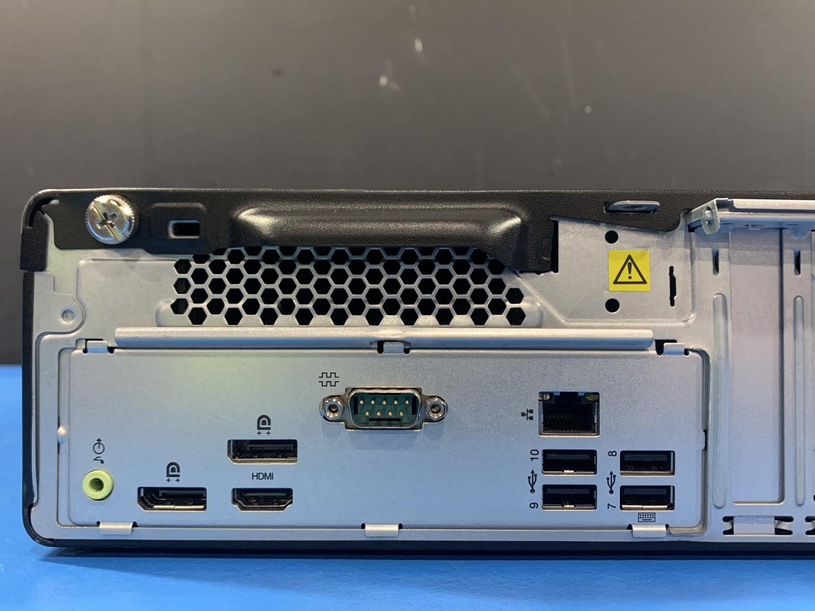 Lenovo ThinkCentre M75S G2 SFF Ryzen 5 Pro 5650G 3.89GHz 16GB 512GB SSD NO OS