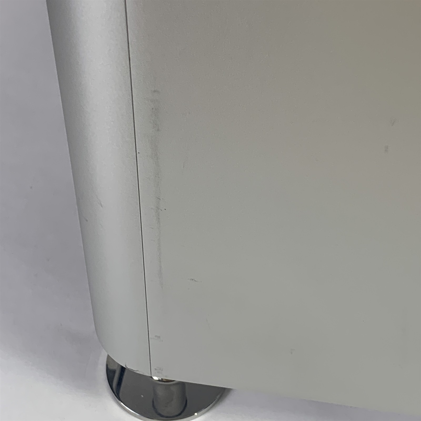 Apple A1991 Mac Pro (2019) Xeon W-3223 – 96GB – 1TB SSD – Radeon Pro W5500X
