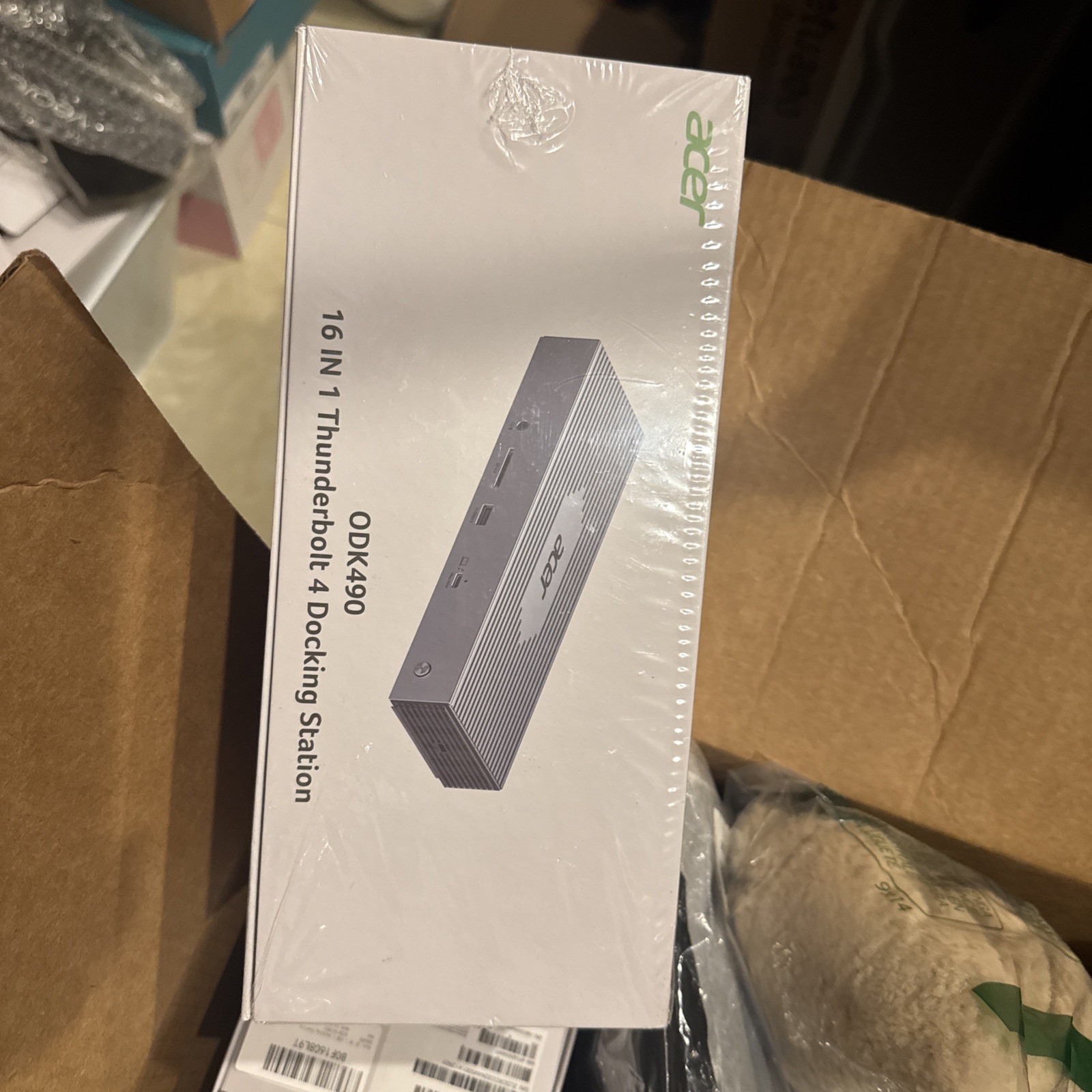 Acer Thunderbolt 4 Docking Station 16-in-1/Up to 8K & 40Gbps ODK490