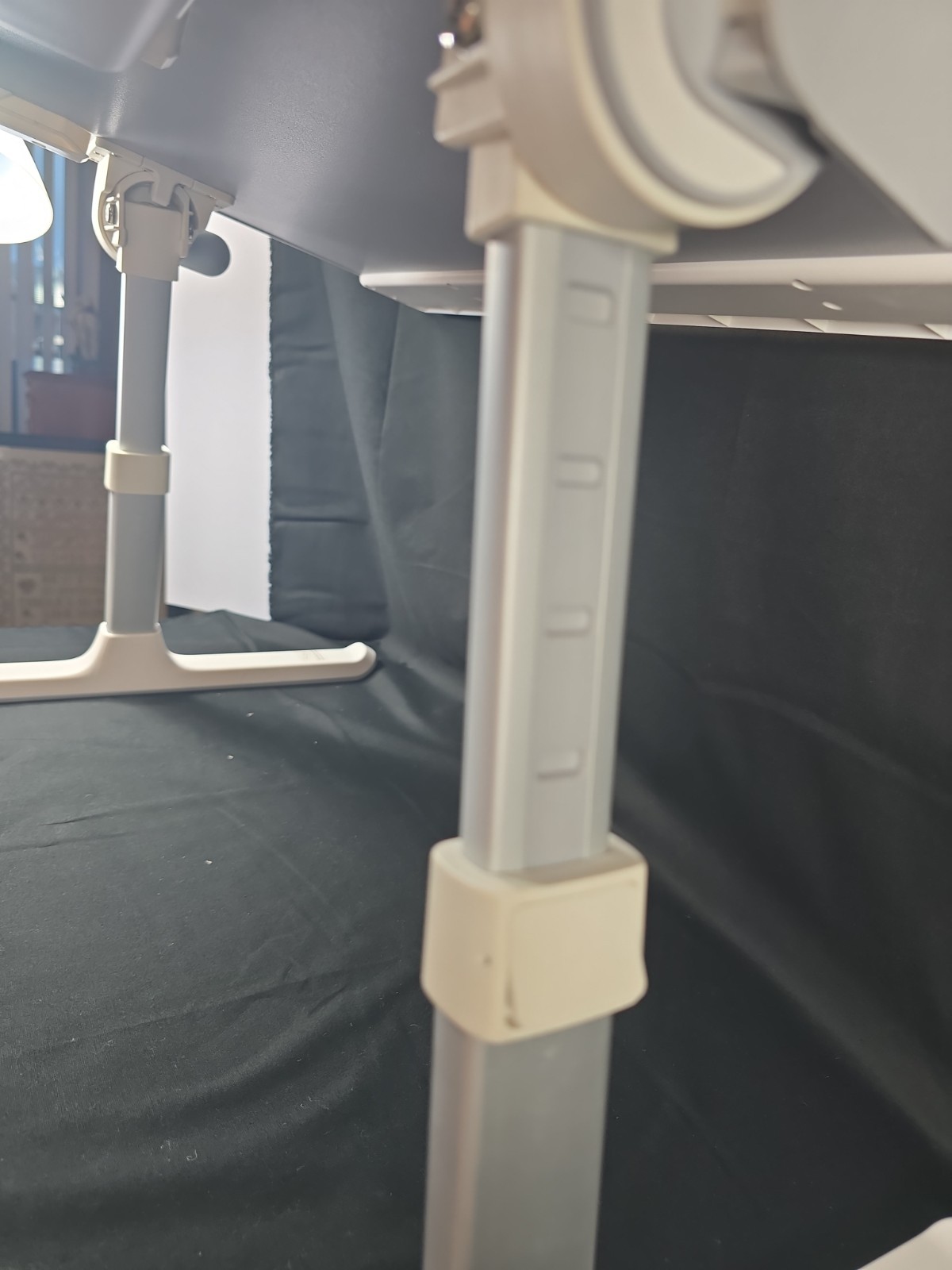 SAIJI Laptop Bed Tray Desk, Adjustable PVC Leather Computer Bed Table