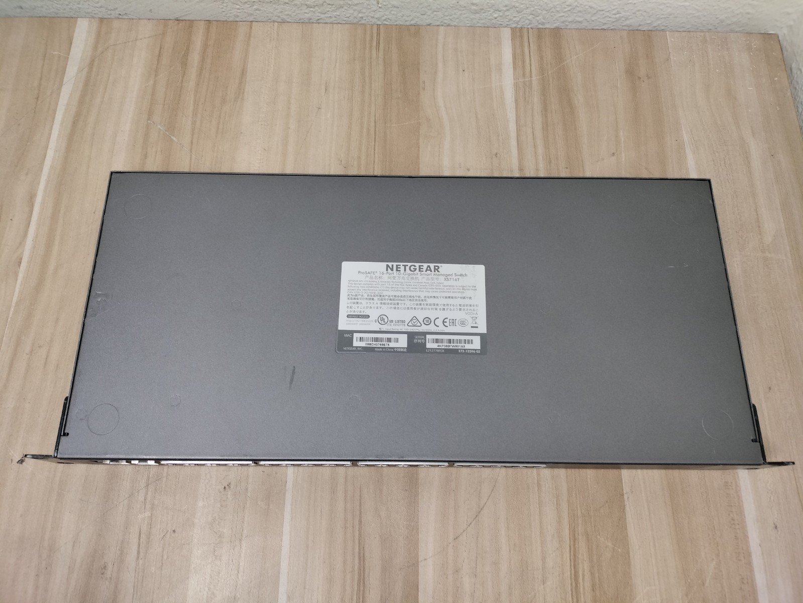 Netgear ProSafe XS716T 16-Port 10-Gigabit Smart Managed Switch w/ Rack Ears