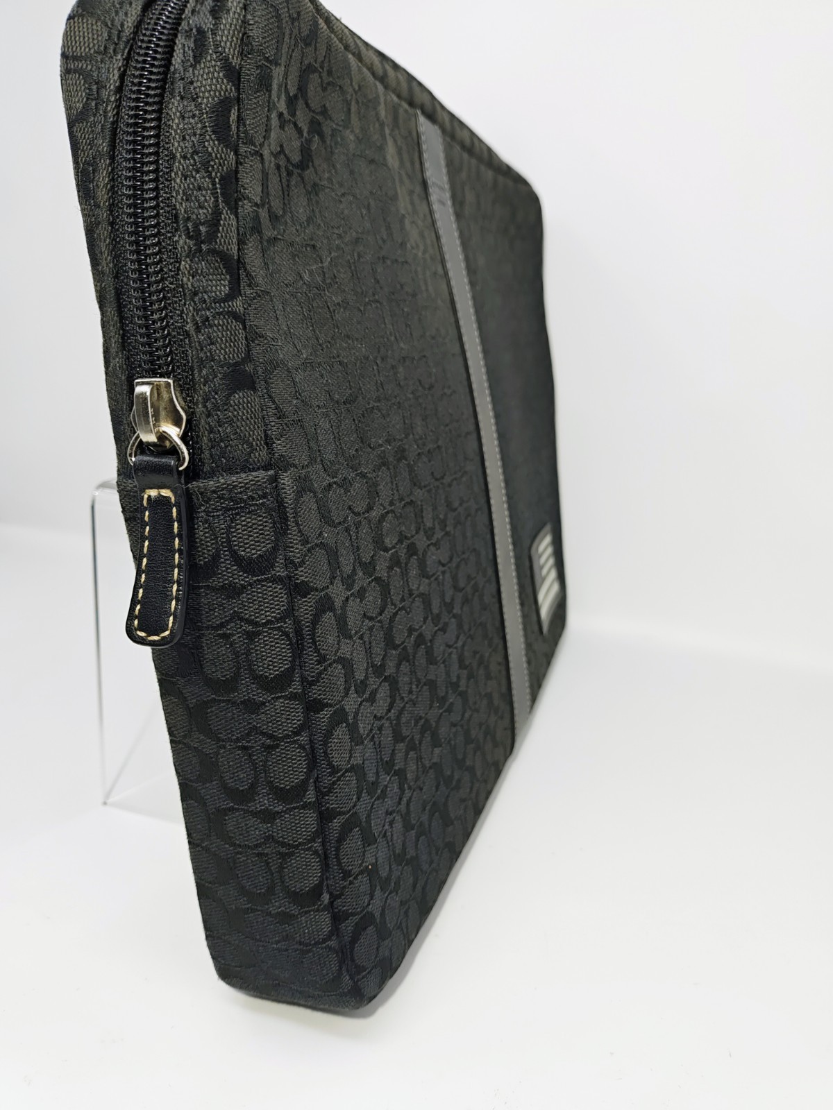 Coach 14″ Laptop/tech case in Signature Canvas. Leather Flag Sticker Patch Blk