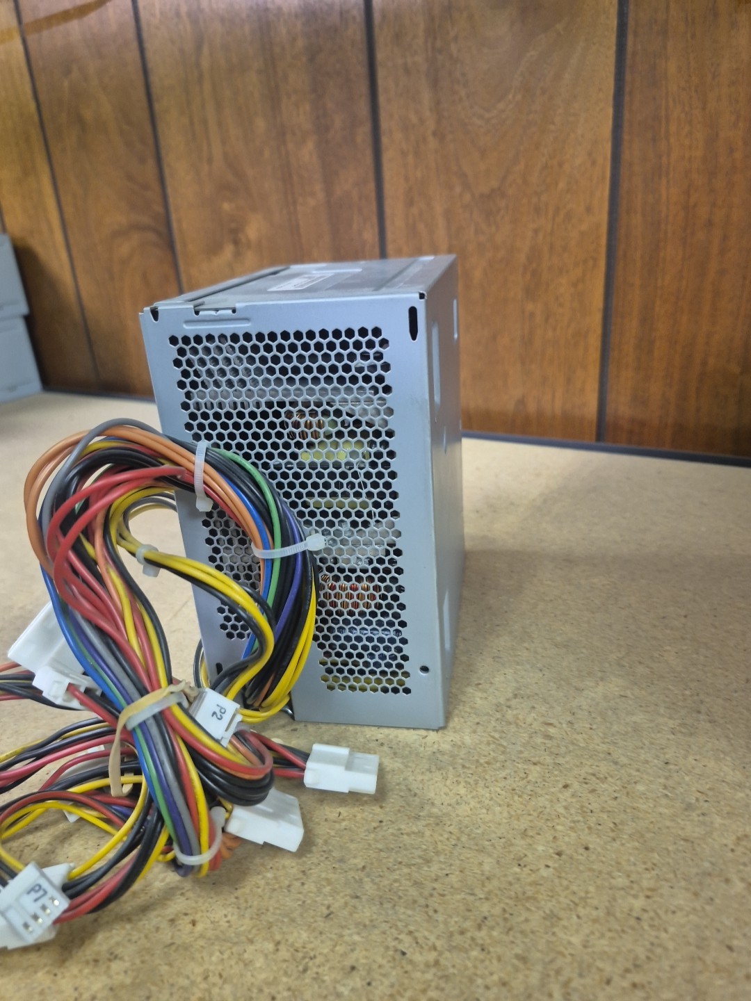 Dell NPS-250KB F 250W ATX Power Supply 0K2583 Rev 08