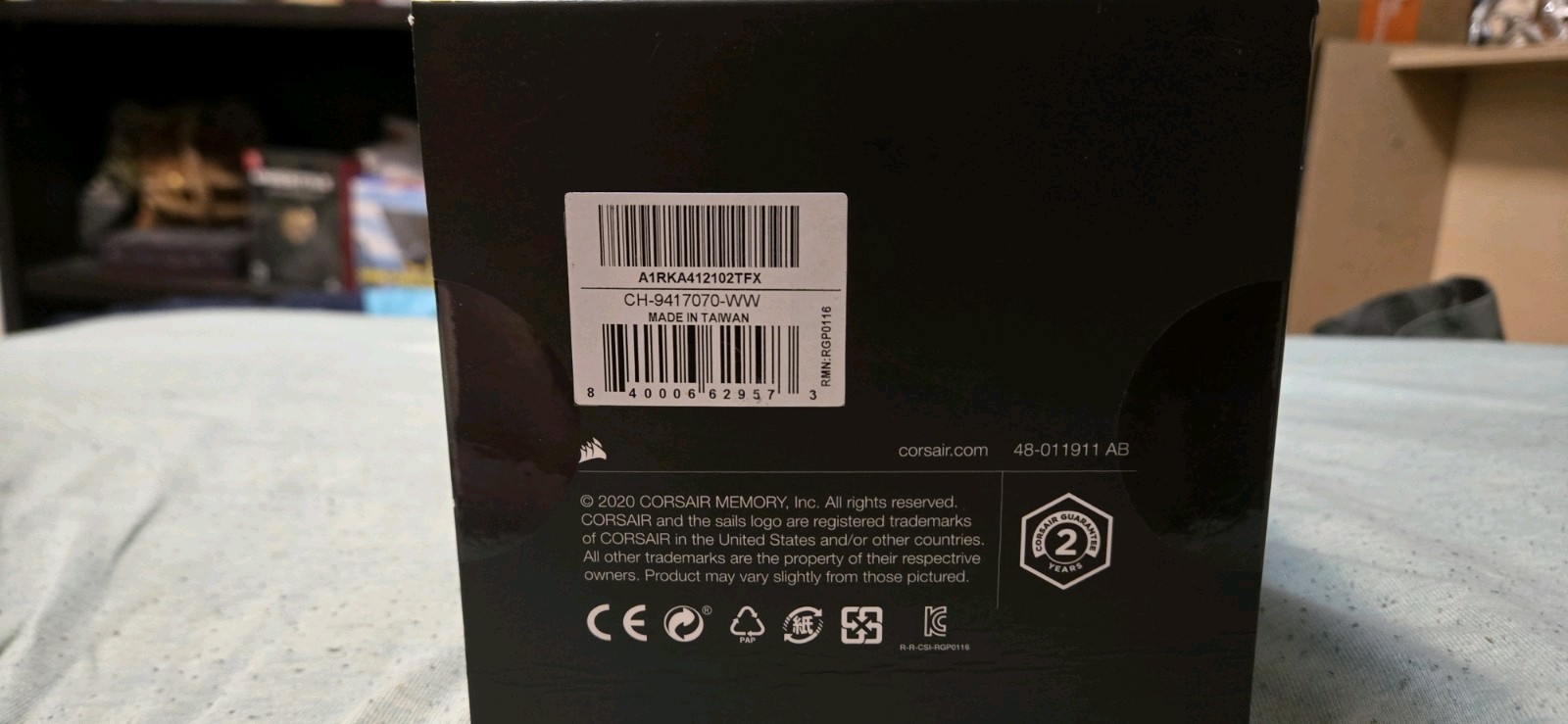 Corsair MM700 RGB Extended Cloth Gaming Mouse Pad w/USB Ports