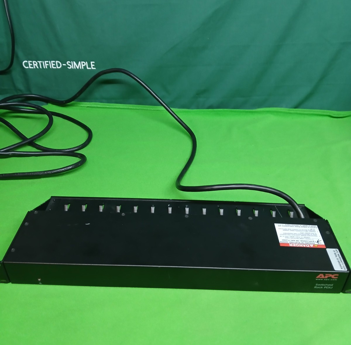 APC AP7900 Switched Rack PDU – Enterprise Network Power Distribution Unit