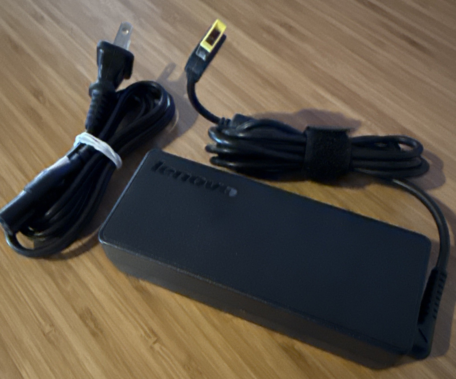 Genuine Lenovo ThinkPad Laptop AC Charger Adapter 90W 20V 4.5A – SQUARE SLIM TIP