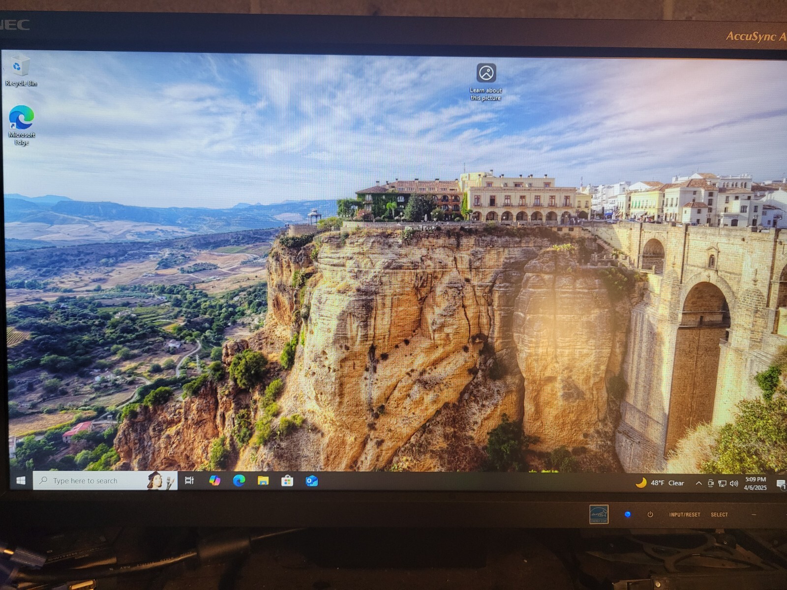 Lenovo ThinkCentre M900 Tower Intel i5 6500 3.2Ghz 8GB 500GB HDD DVD Win 10 Pro