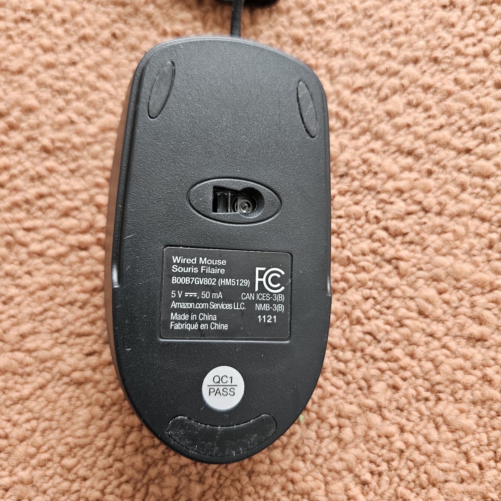 Amazon Basics 3-Button Wired USB Computer Mouse Scrolling Standard Black X5