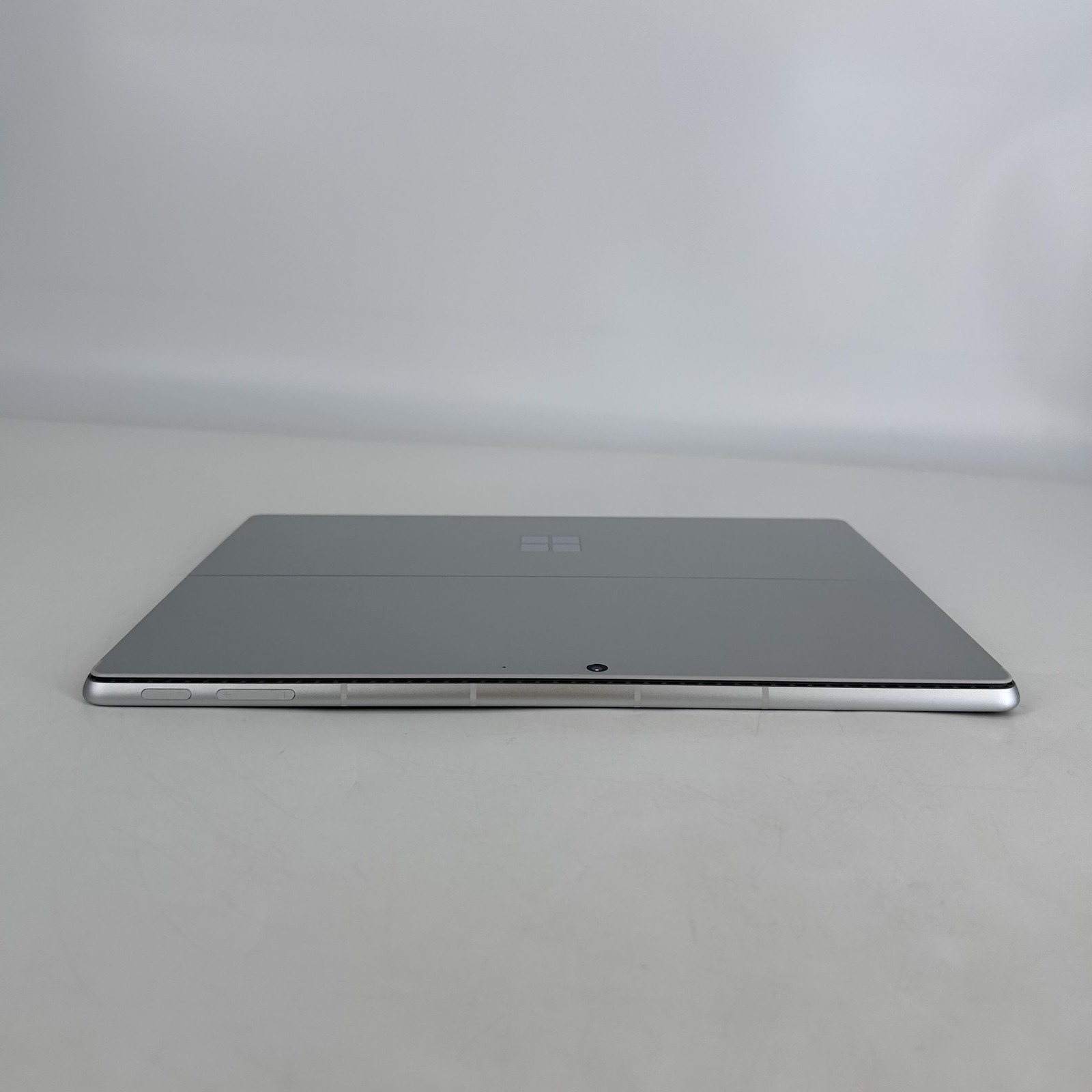 Microsoft Surface Pro 11 5G 13 Silver X Plus 3.40 GHz 16GB 256GB SSD Very Good
