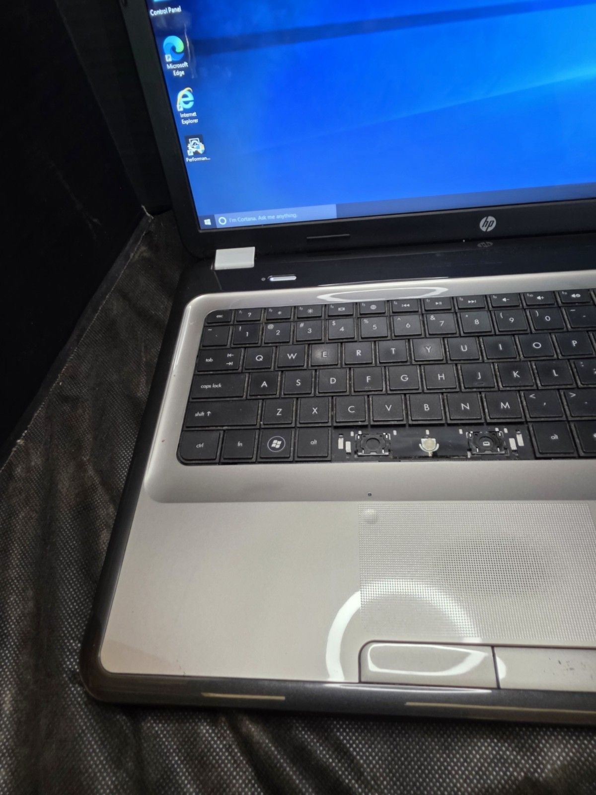 HP Pavilion g7 Windows 10 AMD A6-3420M 4GB RAM 679GB HD No Bat/Cord