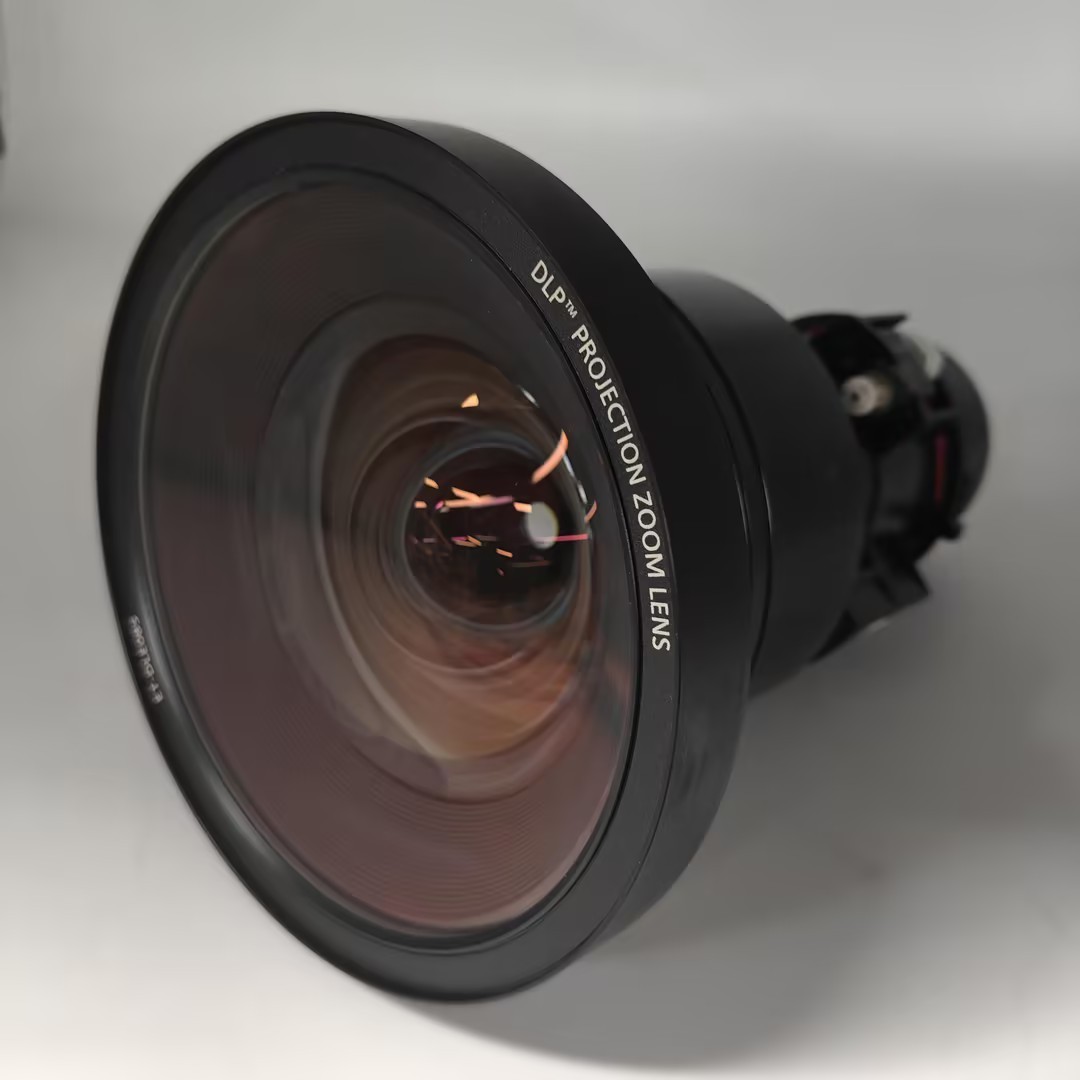 Panasonic ET-DLE085 Ultra Short Throw Projector Lens for ET-RZ6,RZ7,RQ6,RQ7