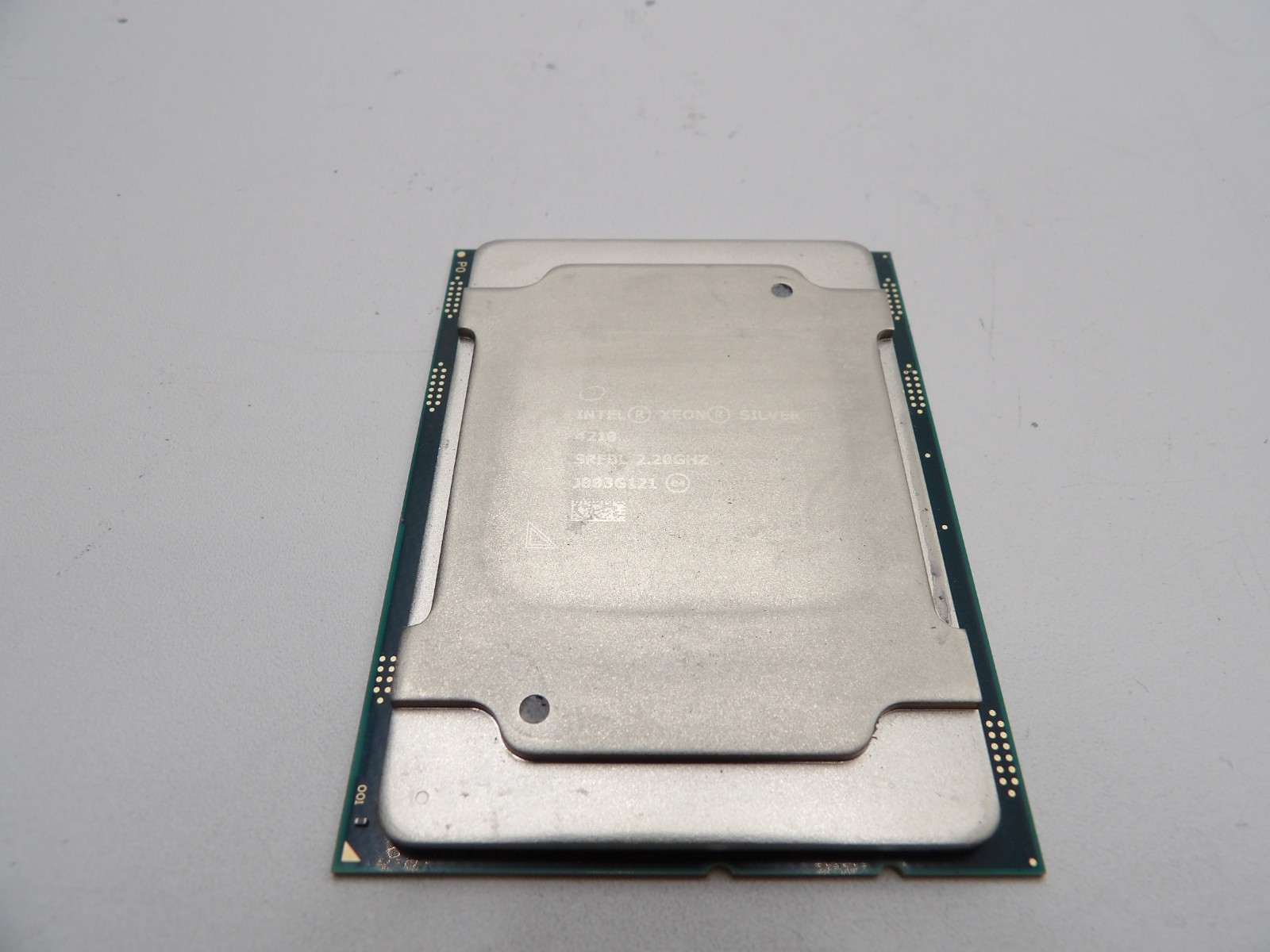 Lot of 2-Intel Xeon Silver 4210 (SRFBL) 2.2GHz 10C 20T 13.75MB Cache Processors