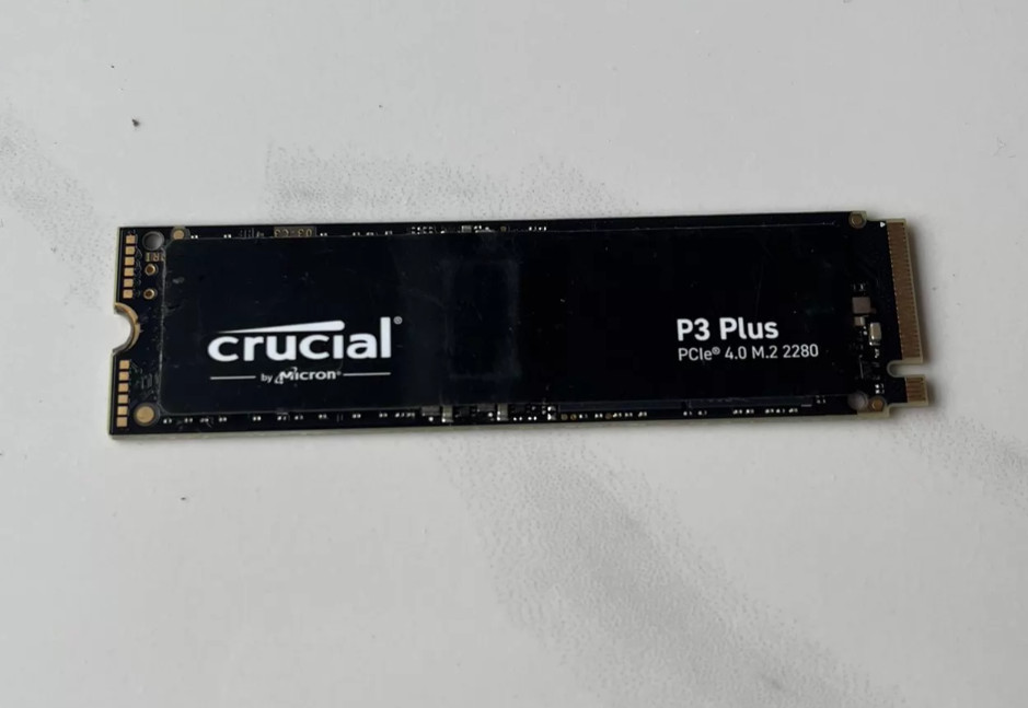 Used Crucial P3 Plus 2TB PCIe 4.0 NVMe M.2 2280 SSD CT2000P3PSSD8