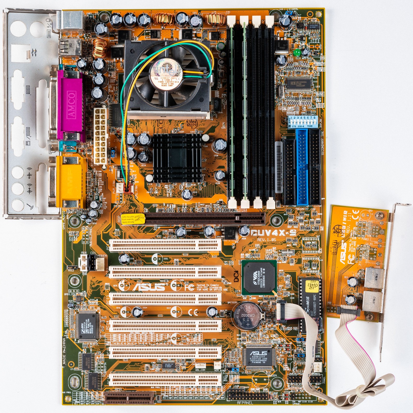 Asus CUV4X-E Socket 370 ATX Motherboard AGP Intel Pentium III Windows 98 Retro