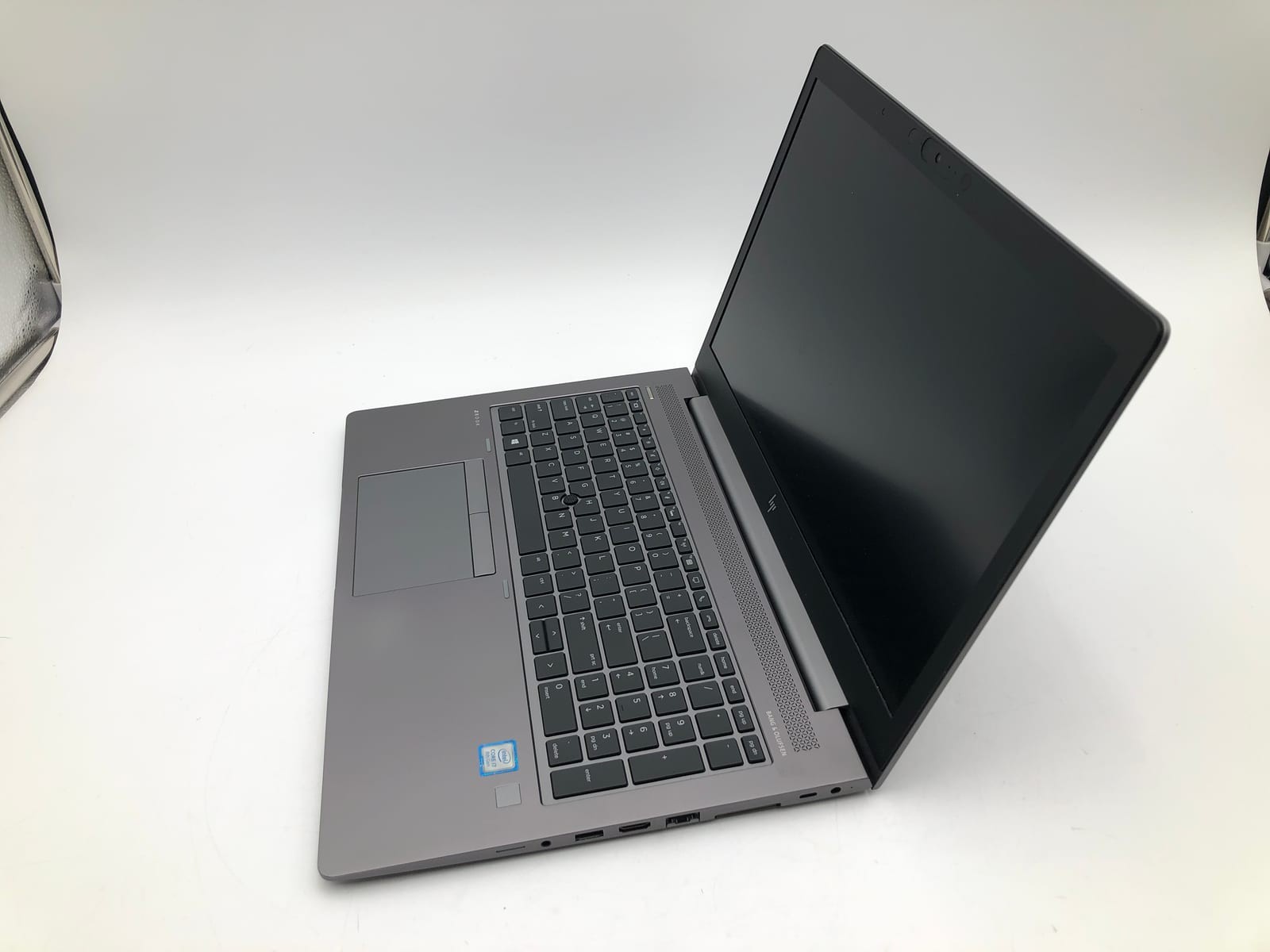HP | ZBook 15u G6 | i7-8665U | 16GB | 512GB NVMe | Win 11 Pro | 70% Battery