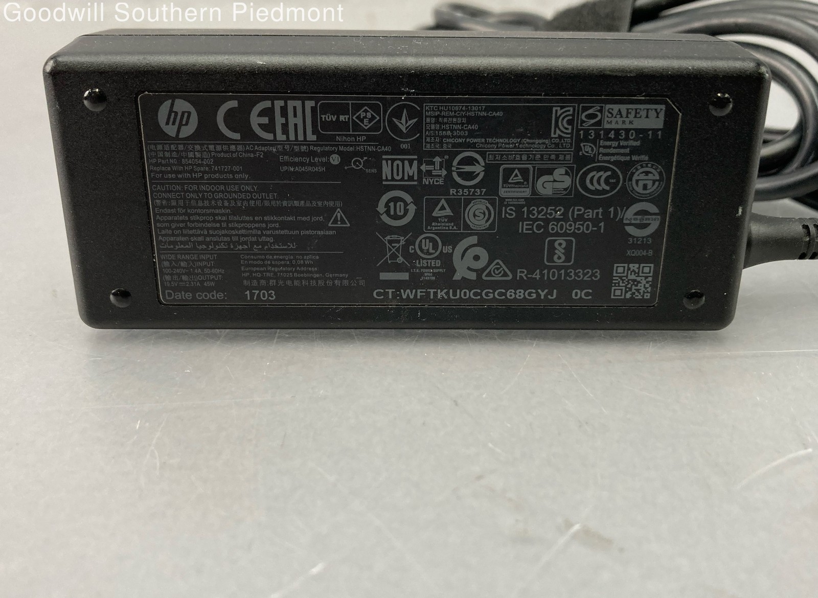 Genuine OEM HP 45W 19.5V 2.31A AC Adapter Tiny Tip Blue Tip