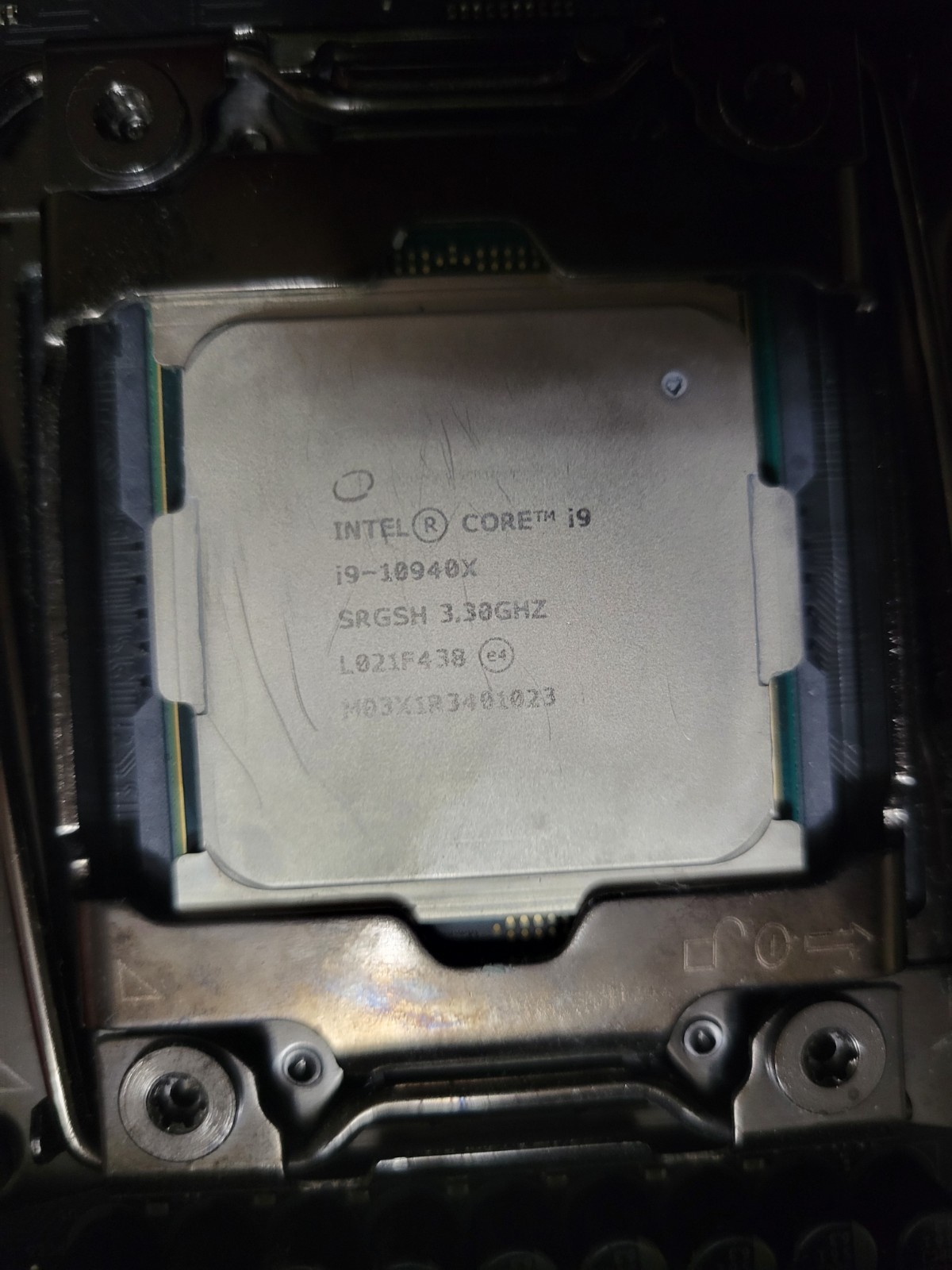 i9 10940X 14C/28T 3.30GHz CPU w/ ASUS X299 Taichi CLX Motherboard