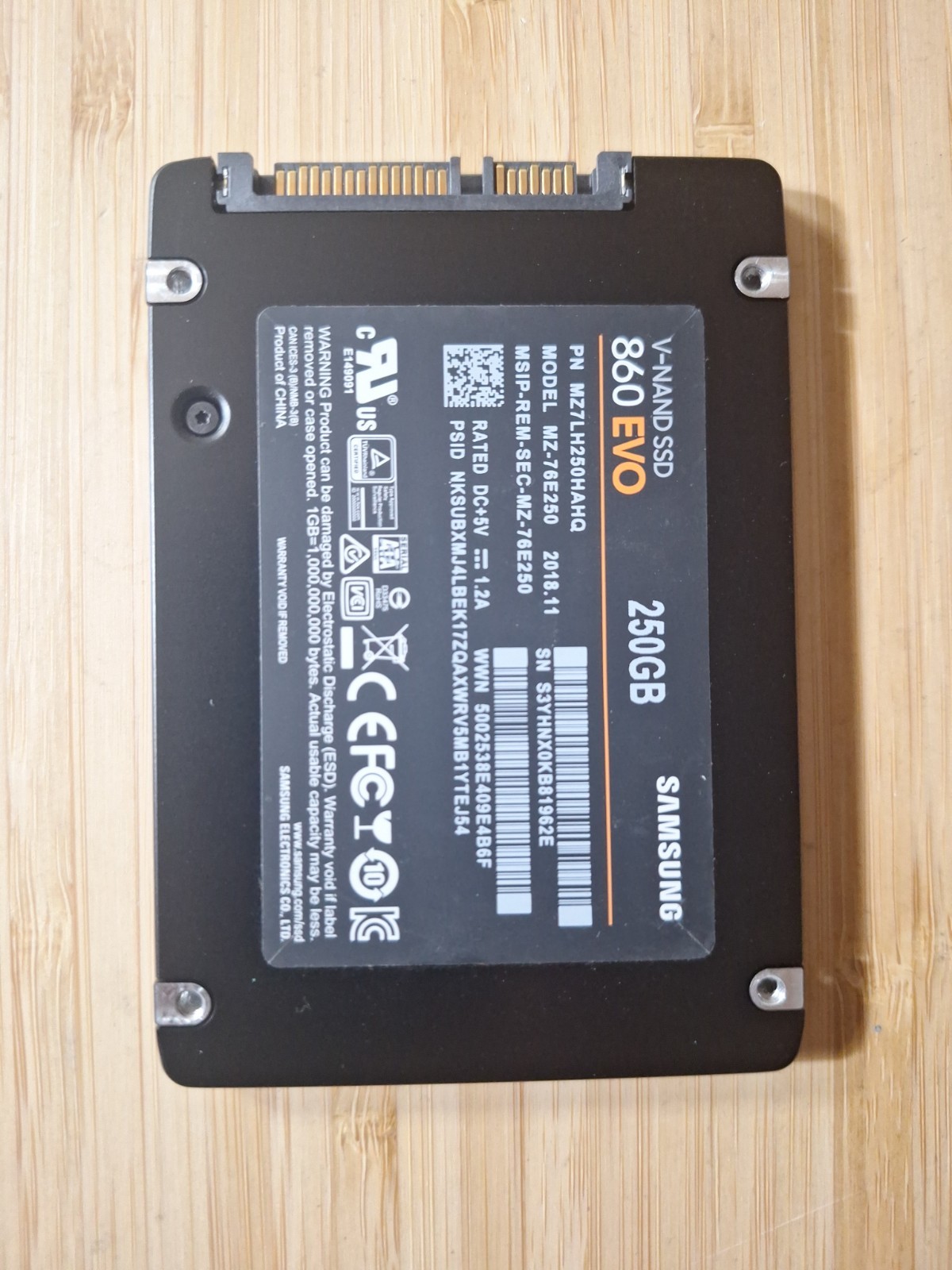 Samsung 860 Evo 250GB MZ-76E250 – Internal 2.5 inch SSD