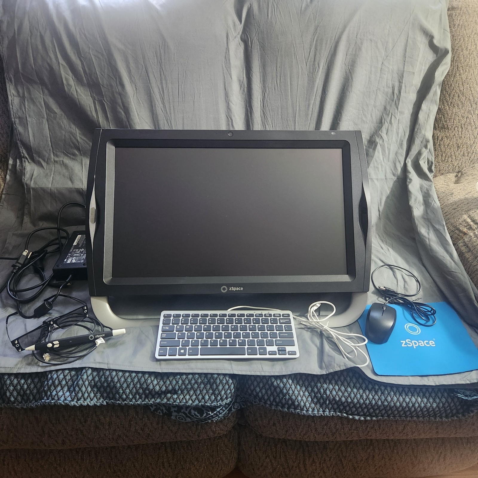 *Pre-owned* zSpace 300 AIO 3D VR PC *Complete Kit**Tested & Boots to Windows*
