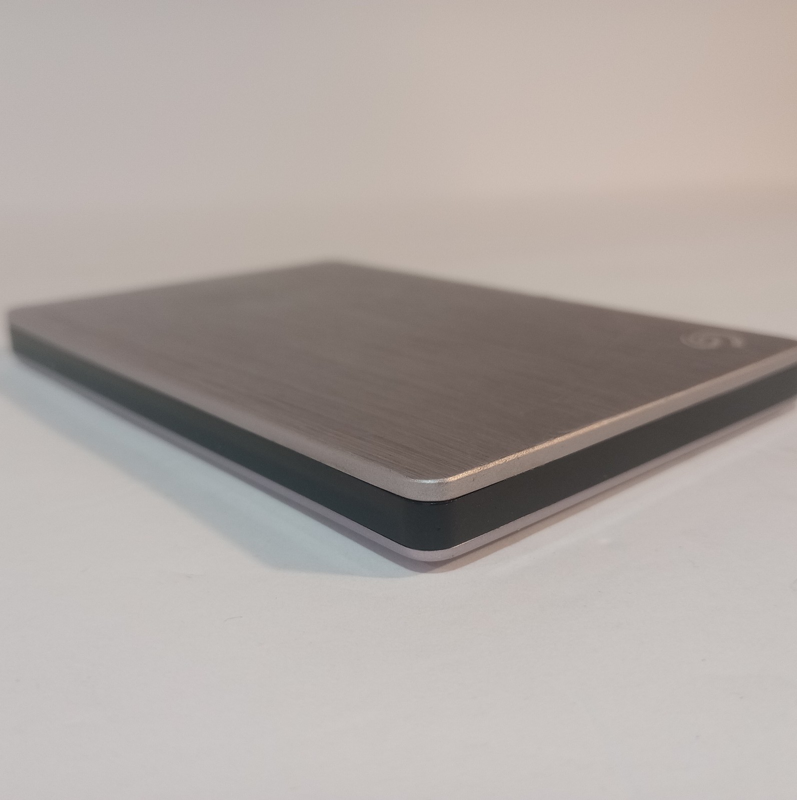Seagate Backup Plus Slim Silver 2TB External (SRD00F1 ) Hard Drive