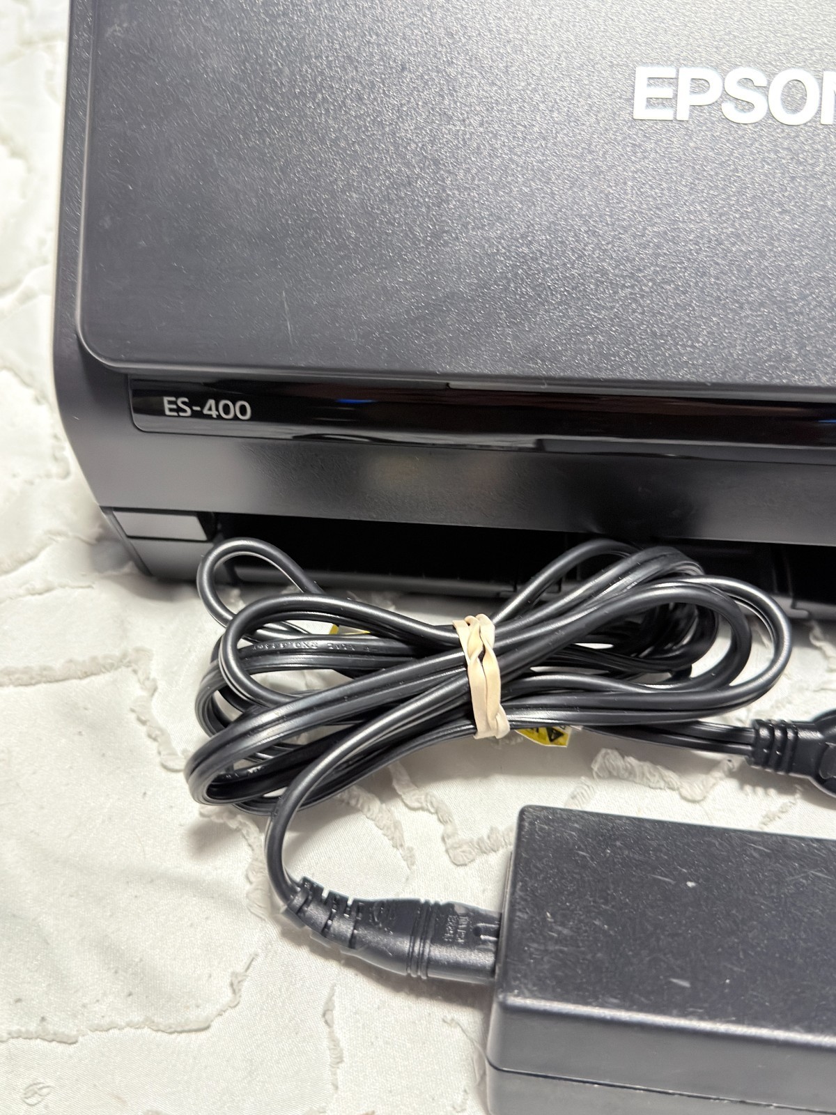 Epson WorkForce ES-400 J381A Duplex Desktop Color Document Scanner w/AC Adapter