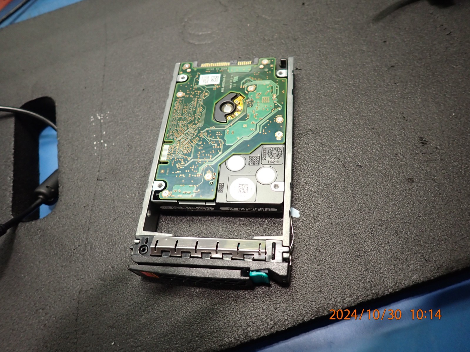 HGST HUC109090CSS600 900GB 10K SFF 6Gb/s SAS HDD Internal Hard Disk Drives