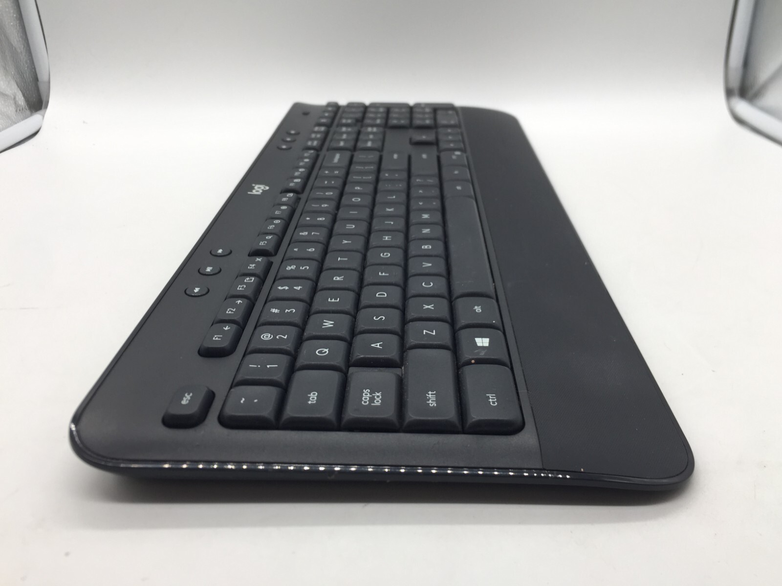 Logitech Logi K545 Wireless Keyboard WITH RECIEVER FREE S/H