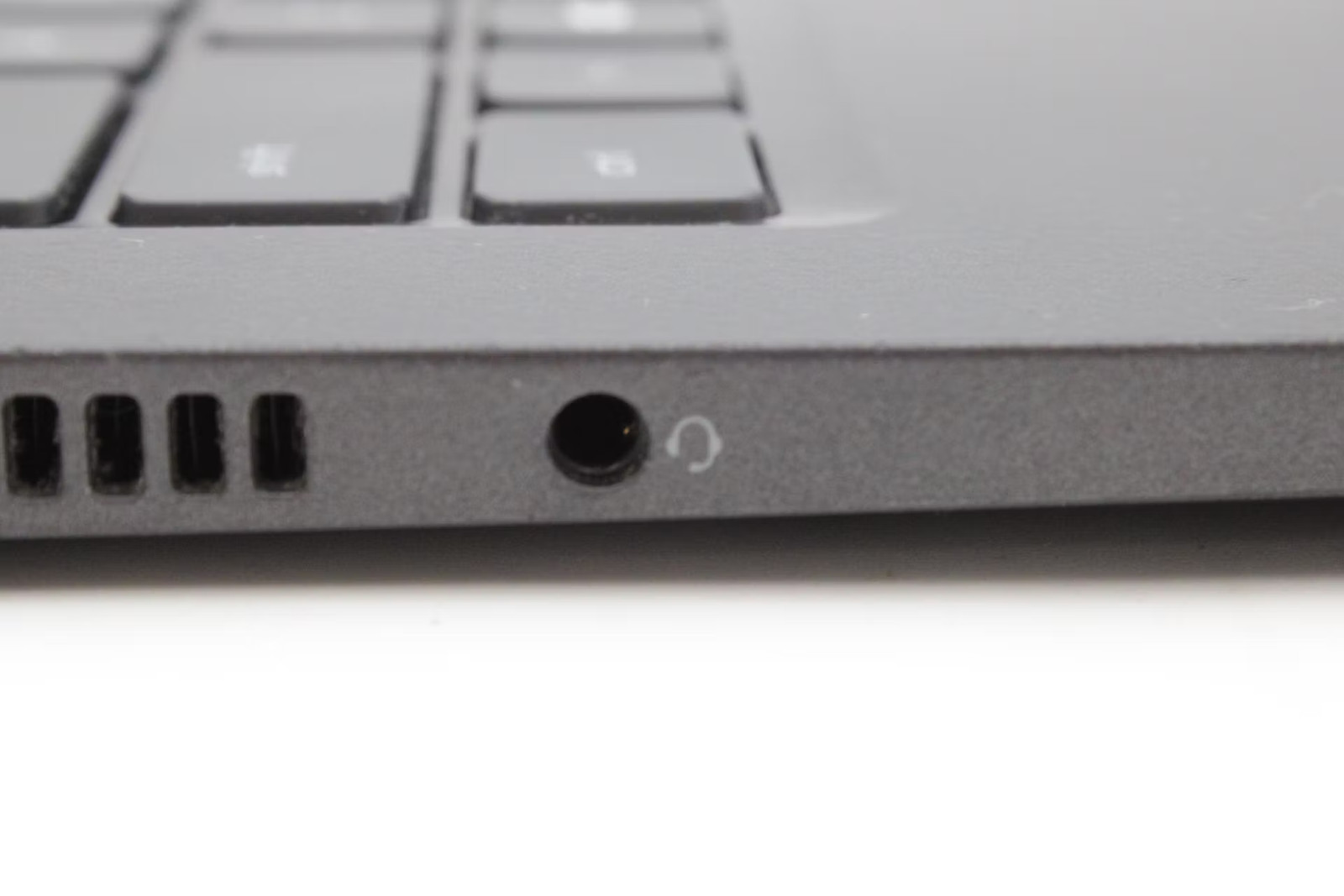 Dell Latitude 7420 Used 14″ i5-1135G7, 256GB NVMe, 16GB RAM