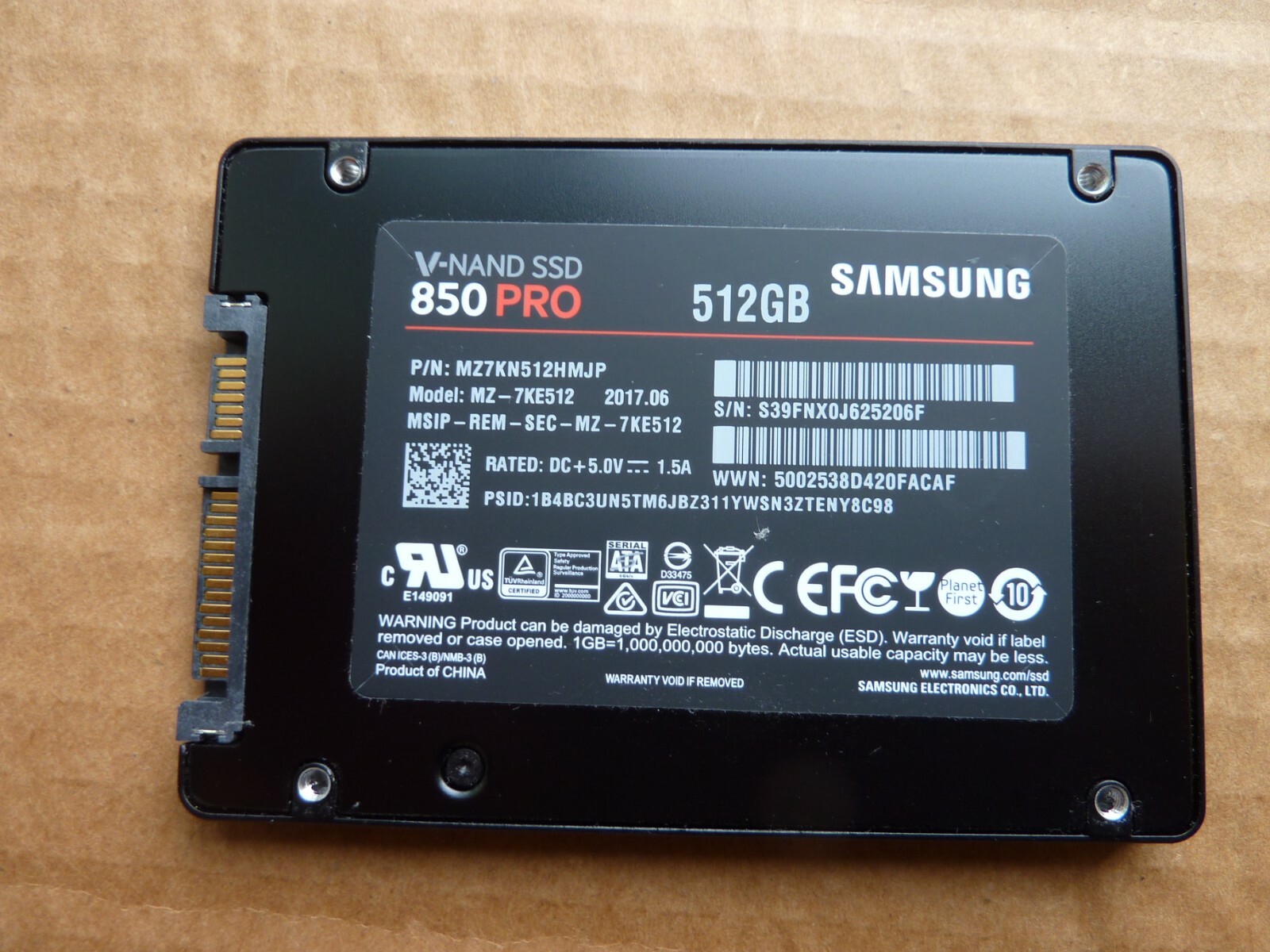 Samsung 850 PRO 512GB SSD MZ-7KE512 MZ7KN512HMJP