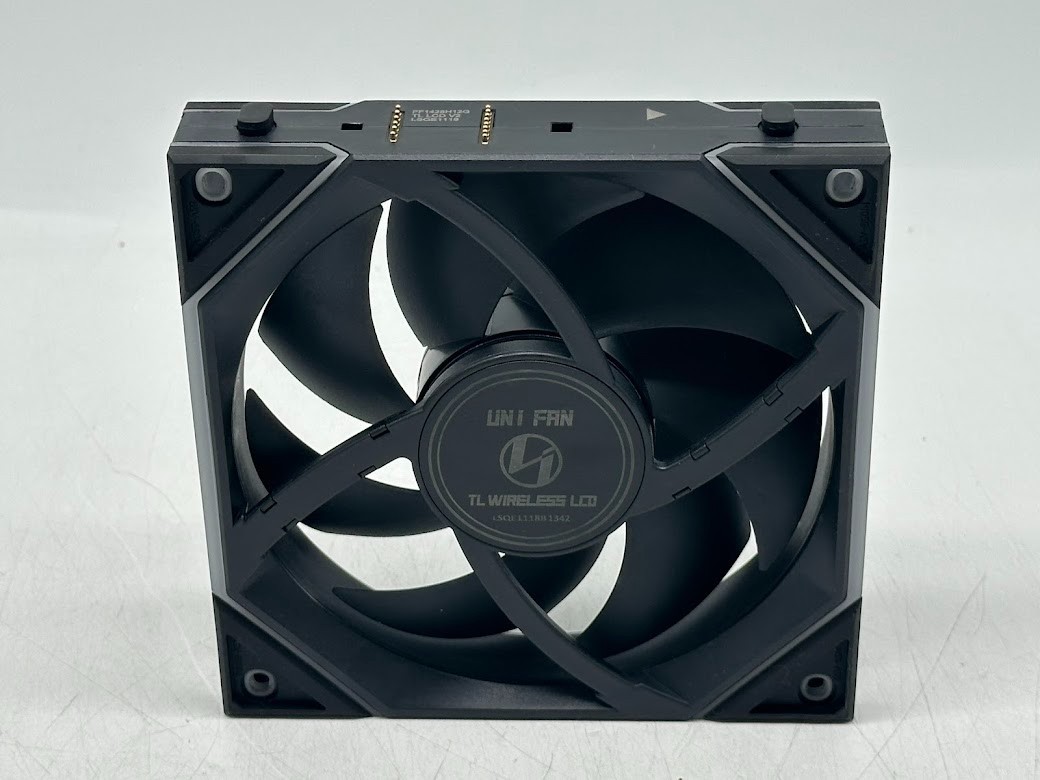 Lian Li Uni Fan TL Wireless LCD Fluid Dynamic Bearing 140mm Case Fan – Black