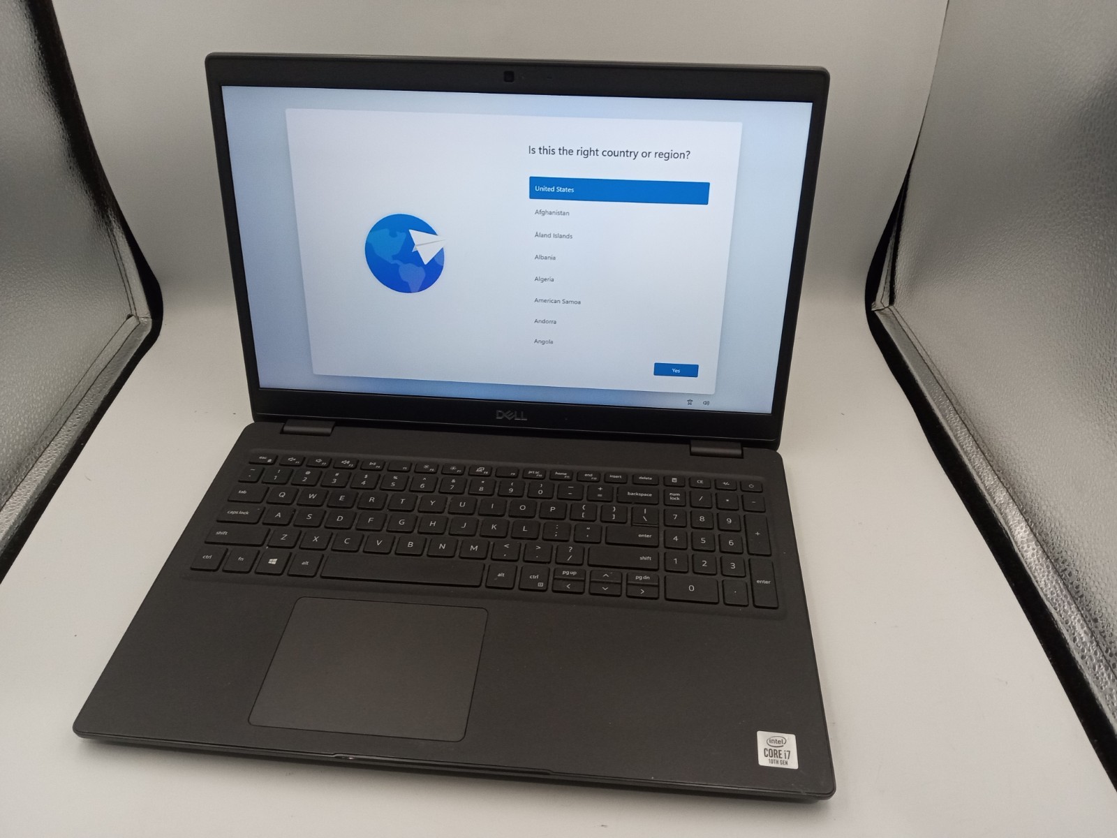 Dell Latitude 3510 15.6″ Laptop Intel i7-10510U 4GB RAM 256GB SSD Windows 11