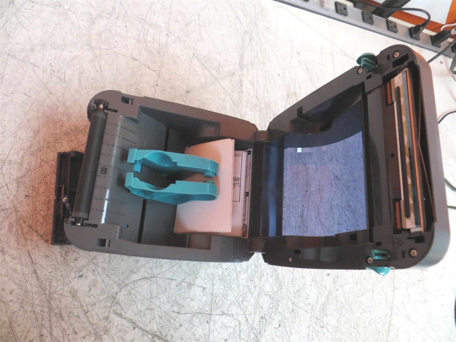 Broken Zebra ZP450 ZP450-0501-0006A Thermal Label Printer No Labels See DESC