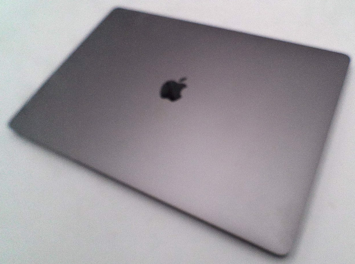 APPLE MACBOOK PRO A2141 16-INCH, 2019, i9-9980HK, 16GB, 1TB, 81% Battery
