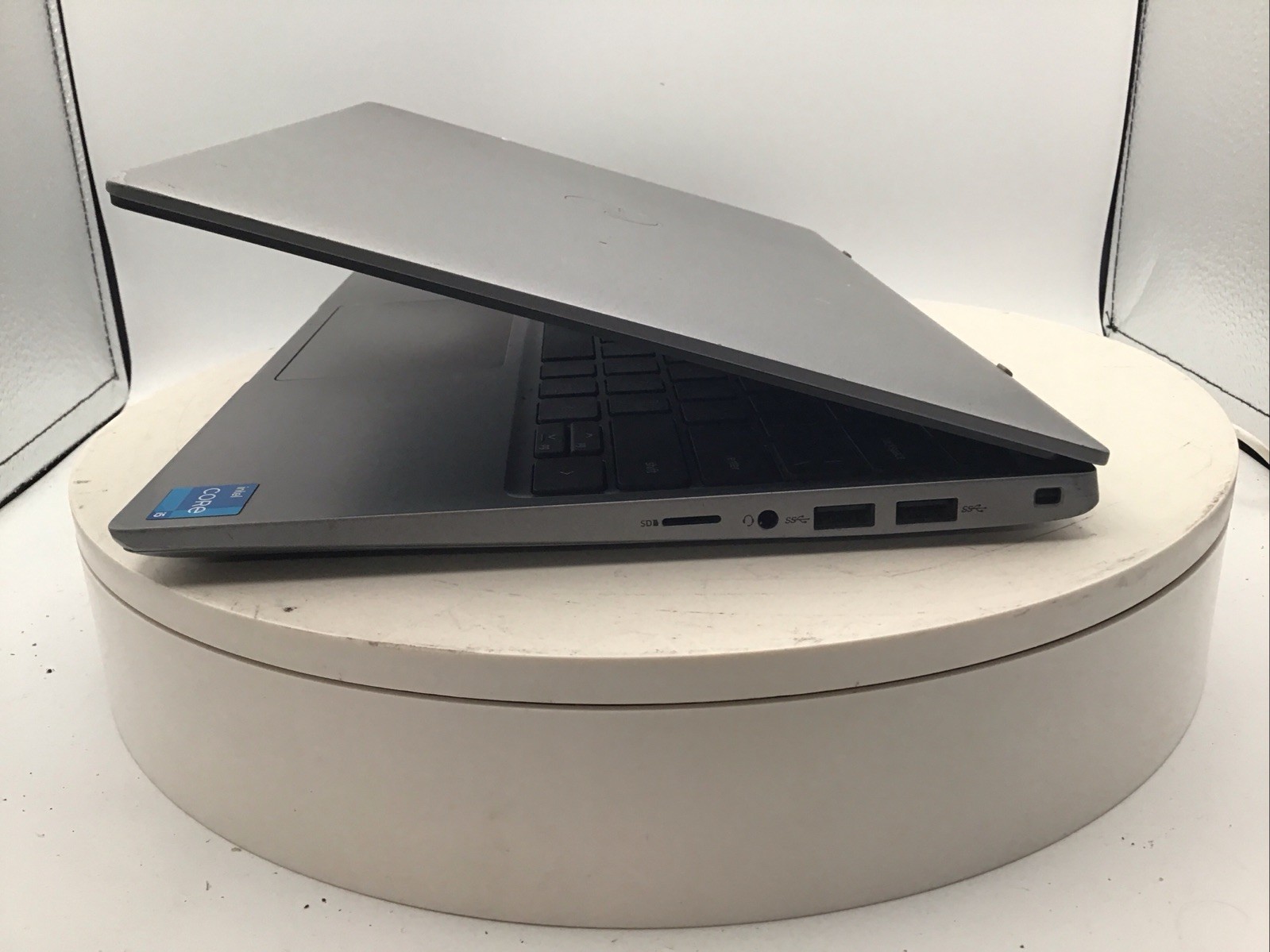 Dell Latitude 3320 13″ Laptop i5-1135G7 8GB RAM 256GB SSD Windows 11 Pro Used RD