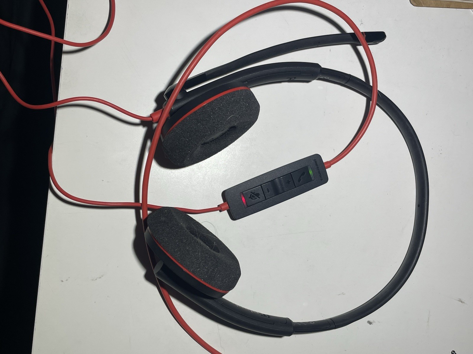 Plantronics Blackwire C3220 USB Stereo Headset w/ Case Noise Cancel Mic