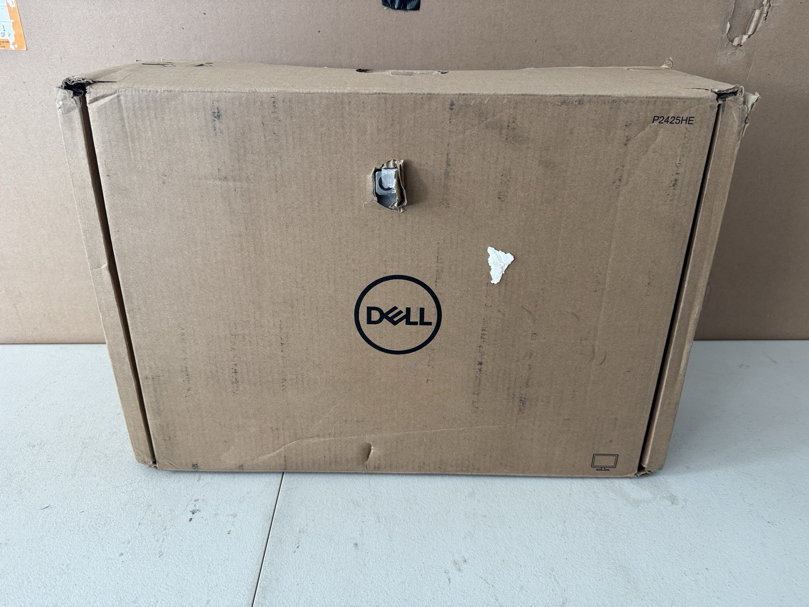 Dell 24 USB-C® Hub Monitor – P2425HE