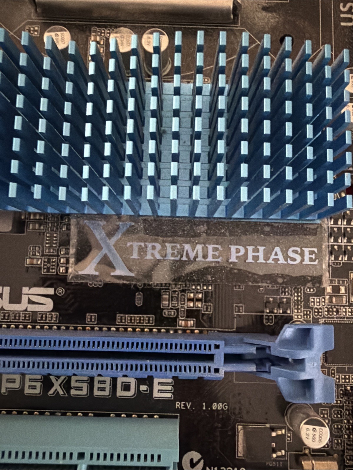 ASUS P6X58-E LGA1366 DDR3 MOTHERBOARD Used