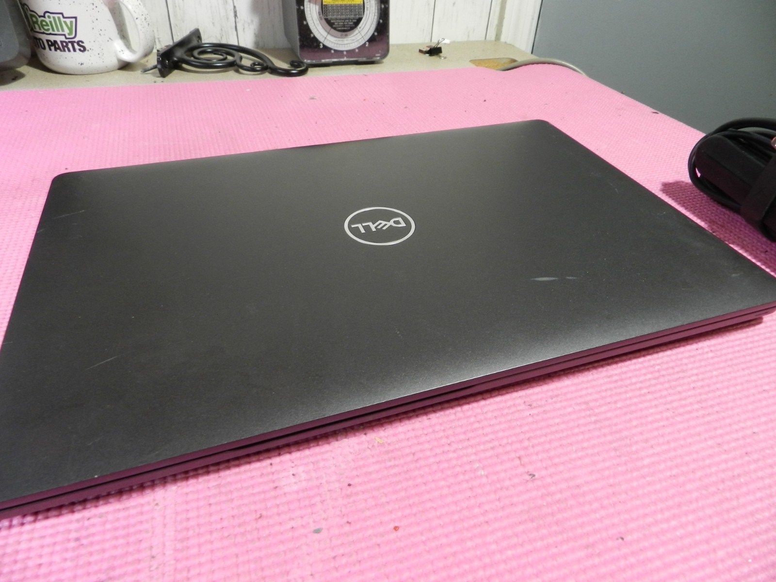 Dell Latitude 5500 | i7-8665U @1.9GHz | 8GB RAM | 256GB SSD Win 11 Pro w/charger