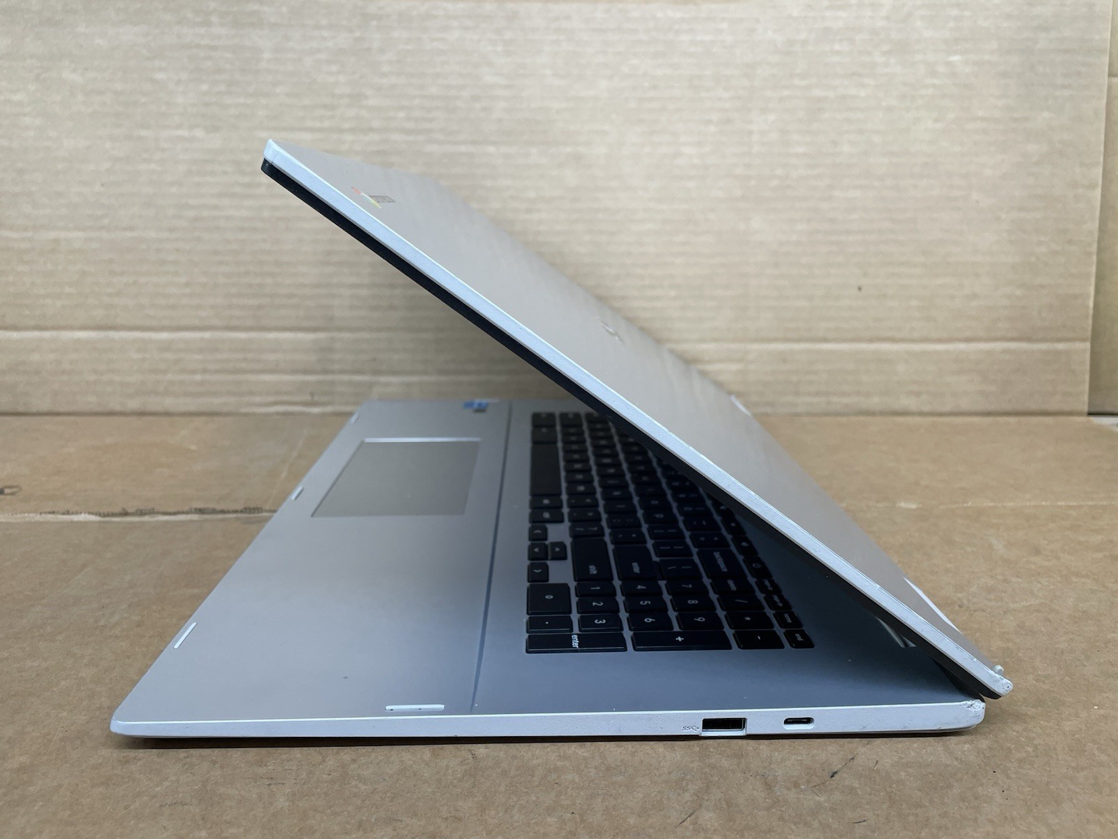 ASUS CXB170CK 17.3″ Chromebook Celeron N4500@1.10GHz 4GB 64GB Chrome OS