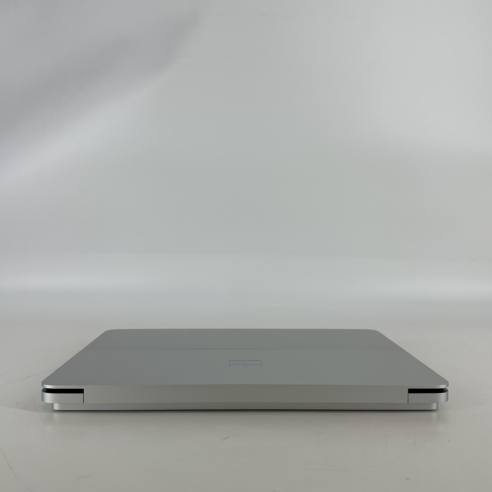 Microsoft Surface Laptop Studio 2 14 2K TOUCH 2.9GHz i7-13800H 64GB 1TB RTX 4060