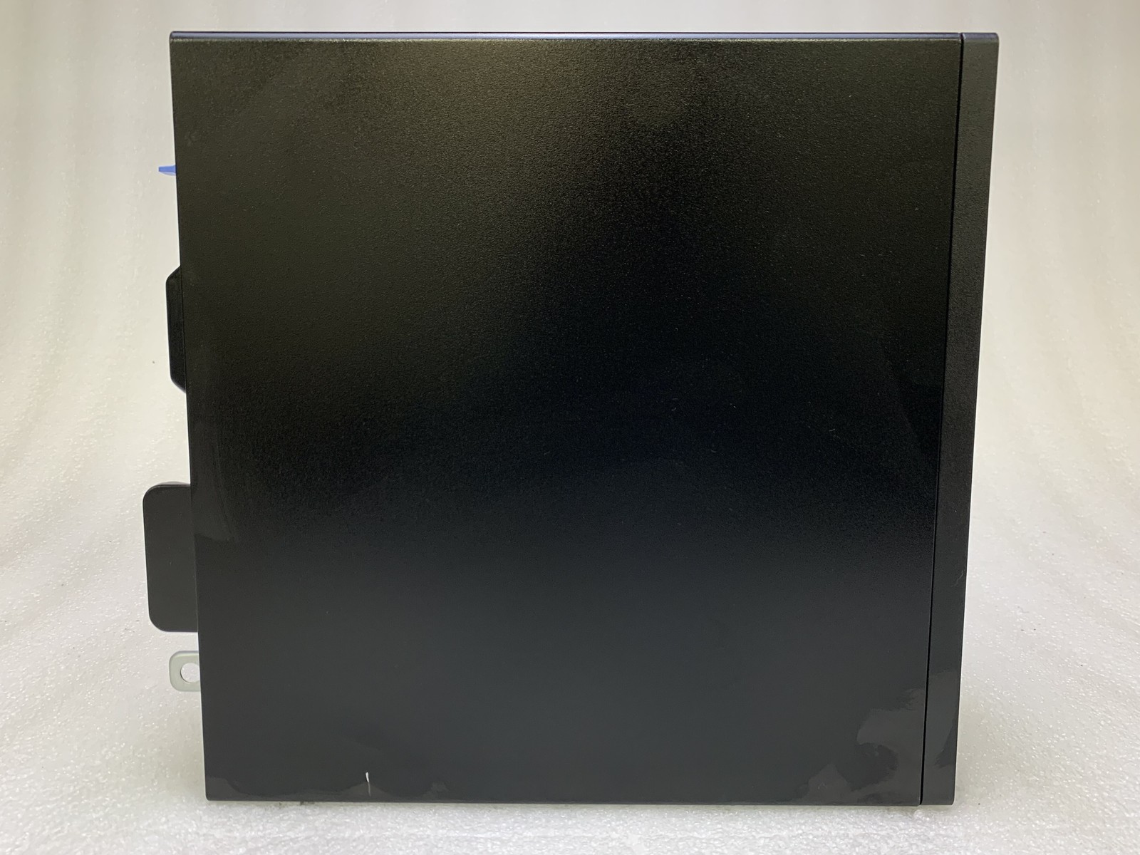 Dell OptiPlex 5090 Core i5-10600 3.3GHz NO RAM NO HDD AMD NO OS Fair