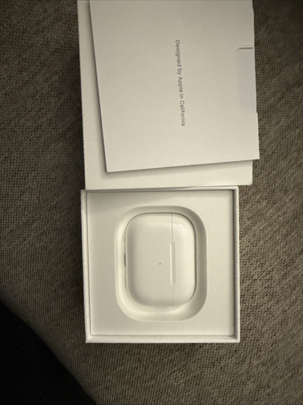 AirPods Pro Case Lightning Charger