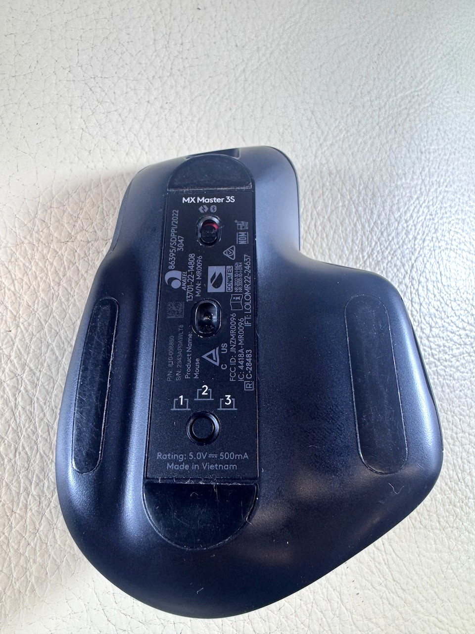 Logitech MX Master 3S bluetooth Wireless Laser Mouse Black READ (no usb dongle)