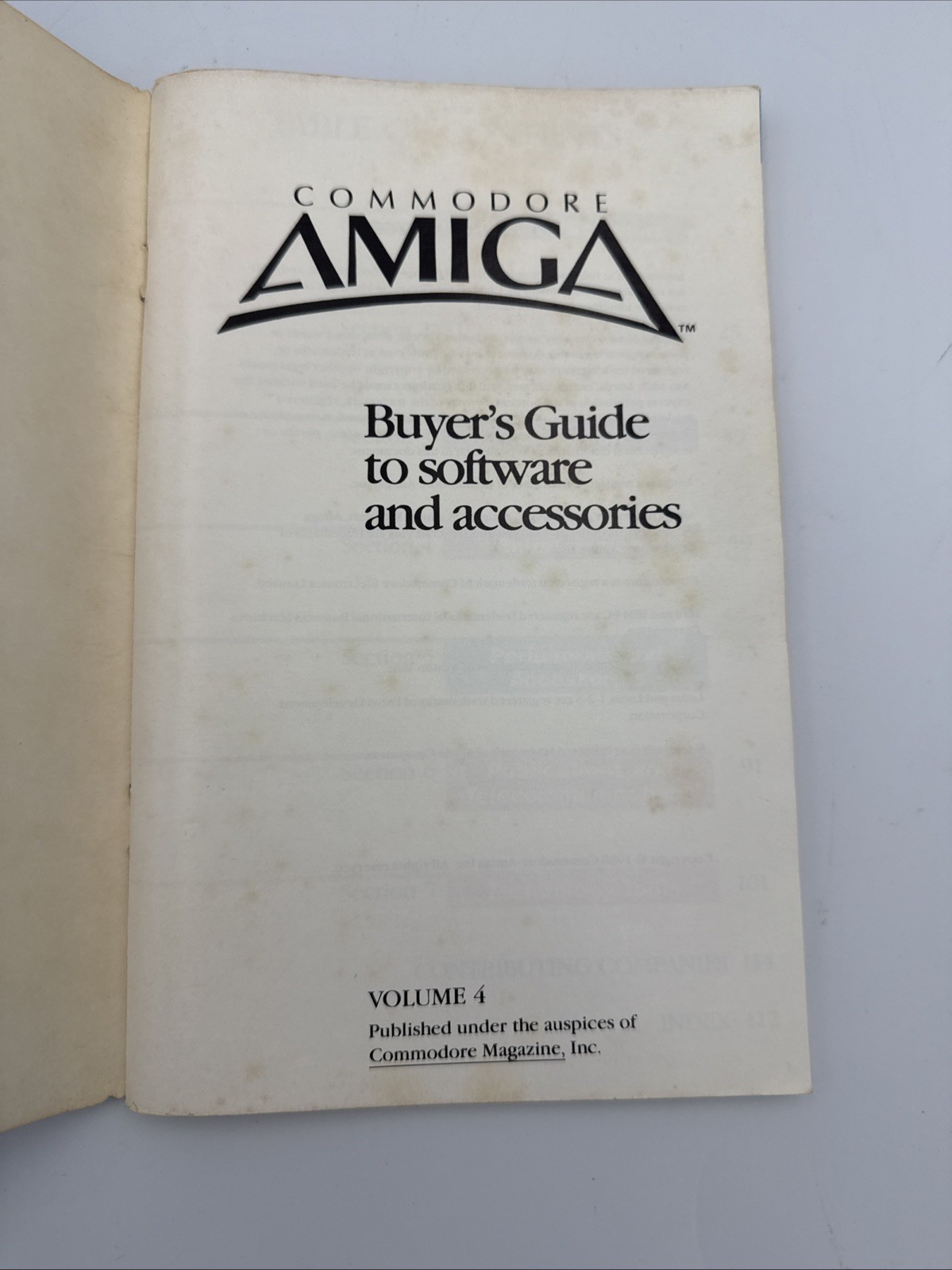 Commodore Amiga Buyer’s Guide to Software & Accessories – Volume 4 – ©1988